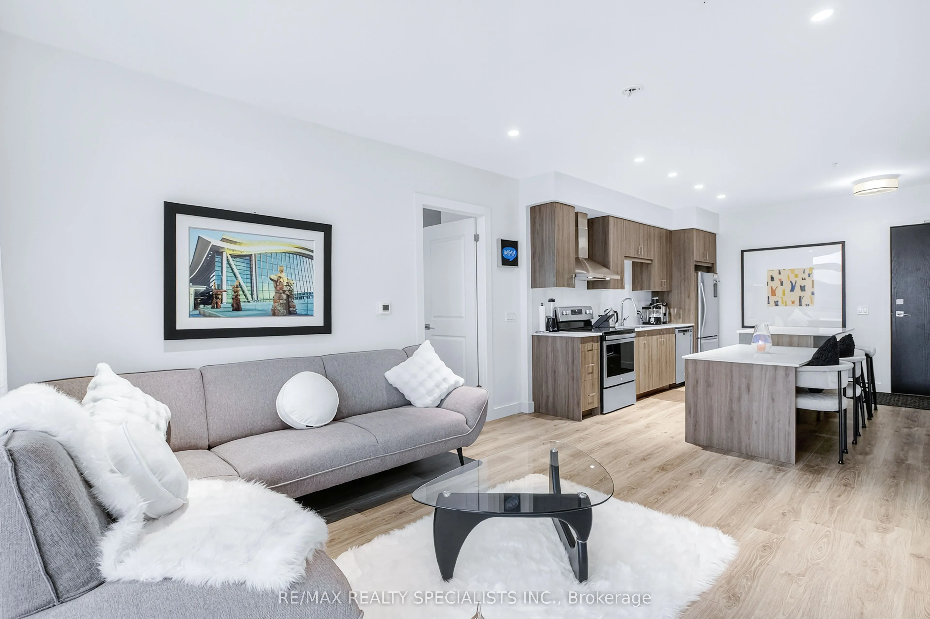15 Glebe Street #1310