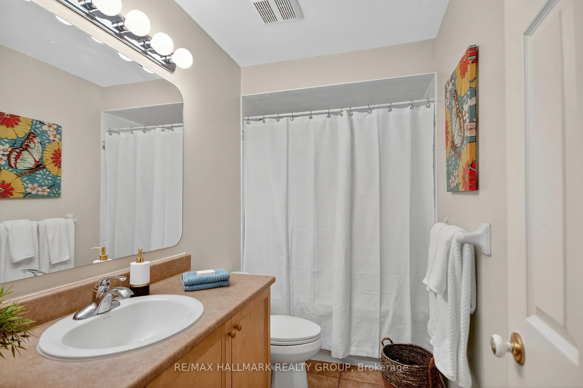 135 Gatespark Private
