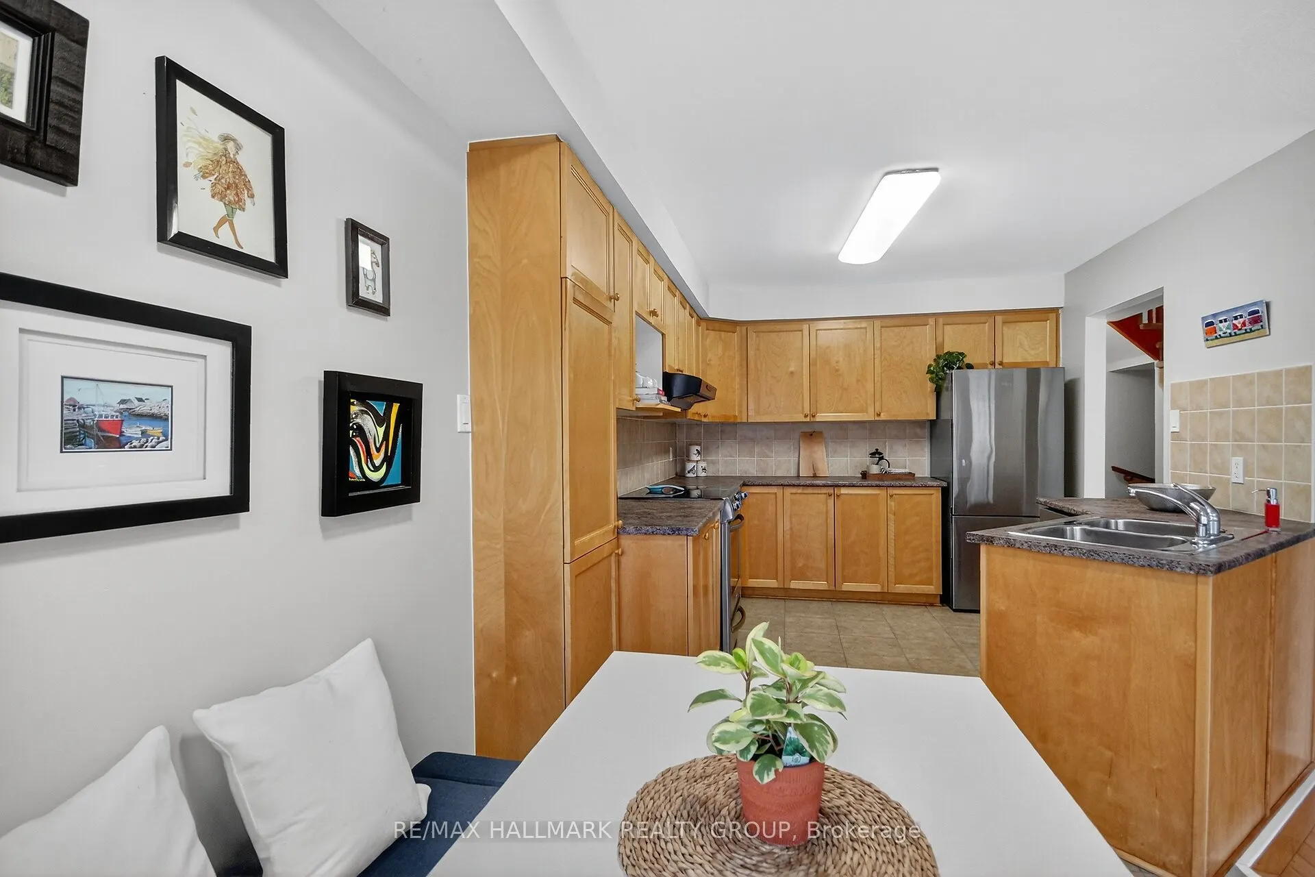 135 Gatespark Private