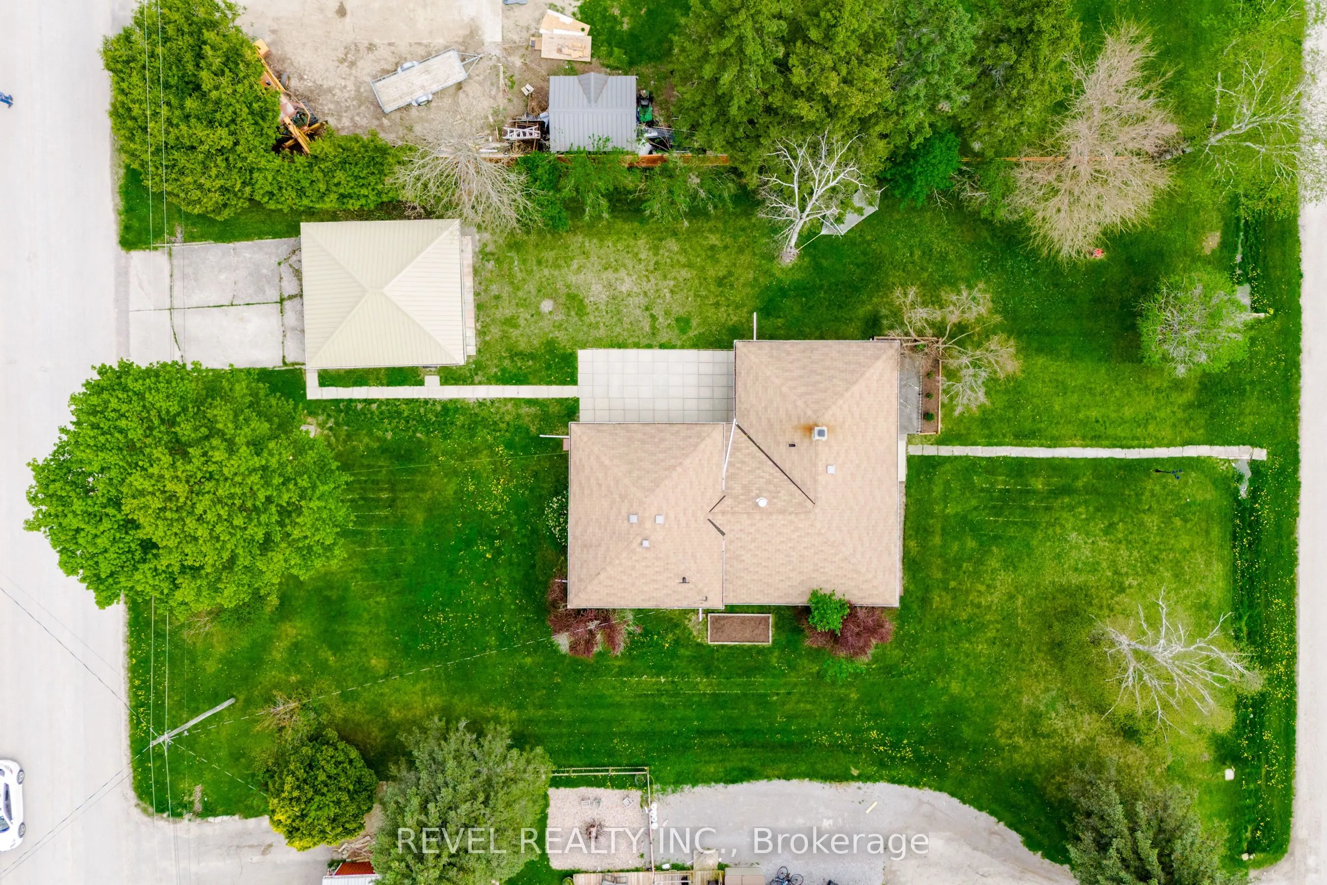 169 Victoria Drive