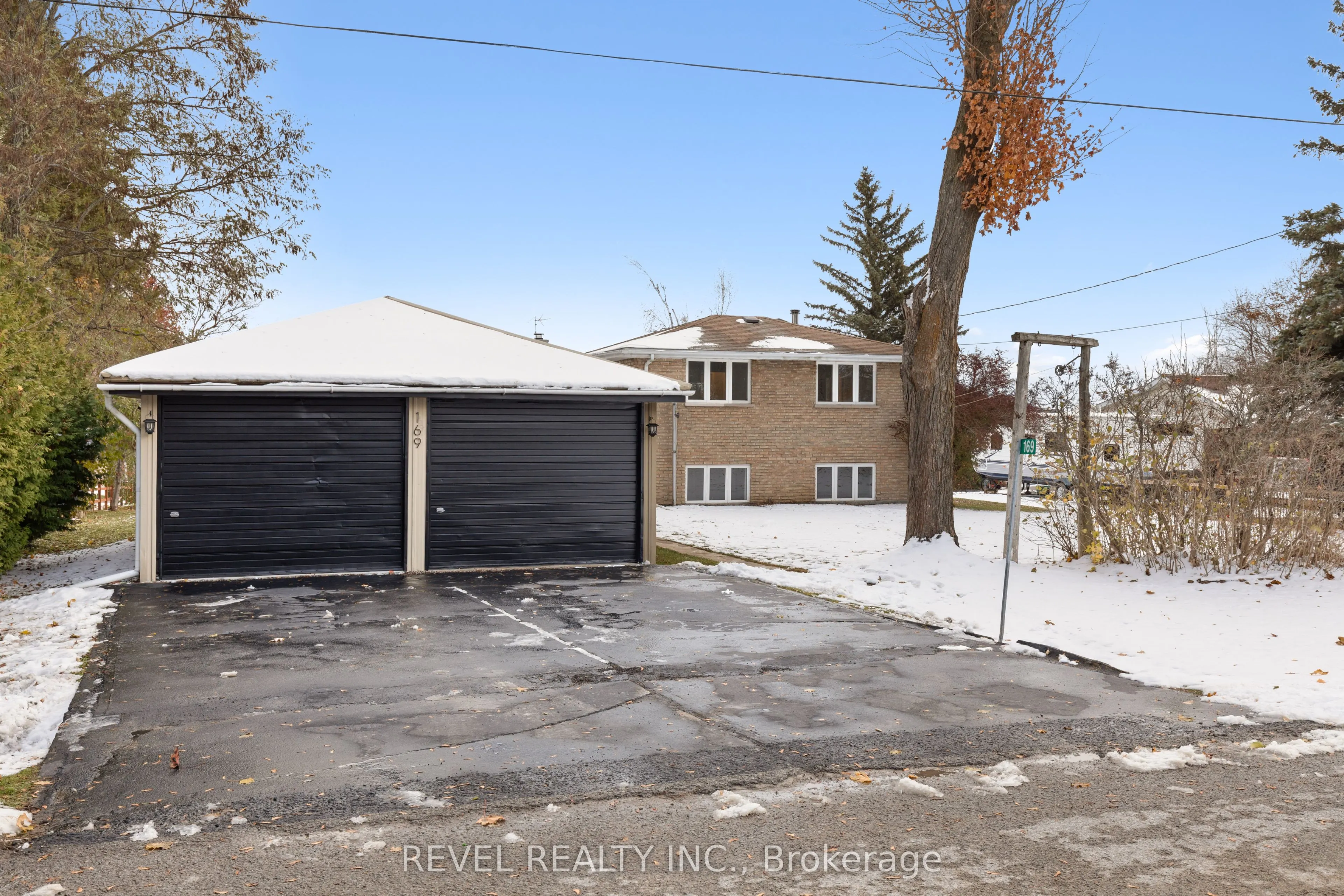 169 Victoria Drive