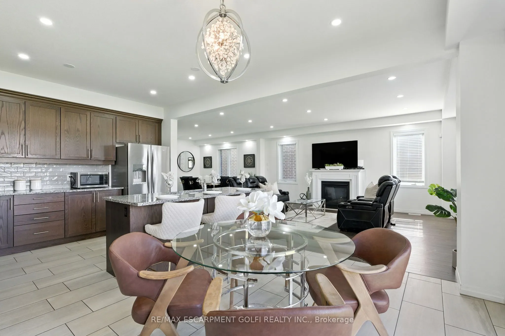 409 Freure Drive