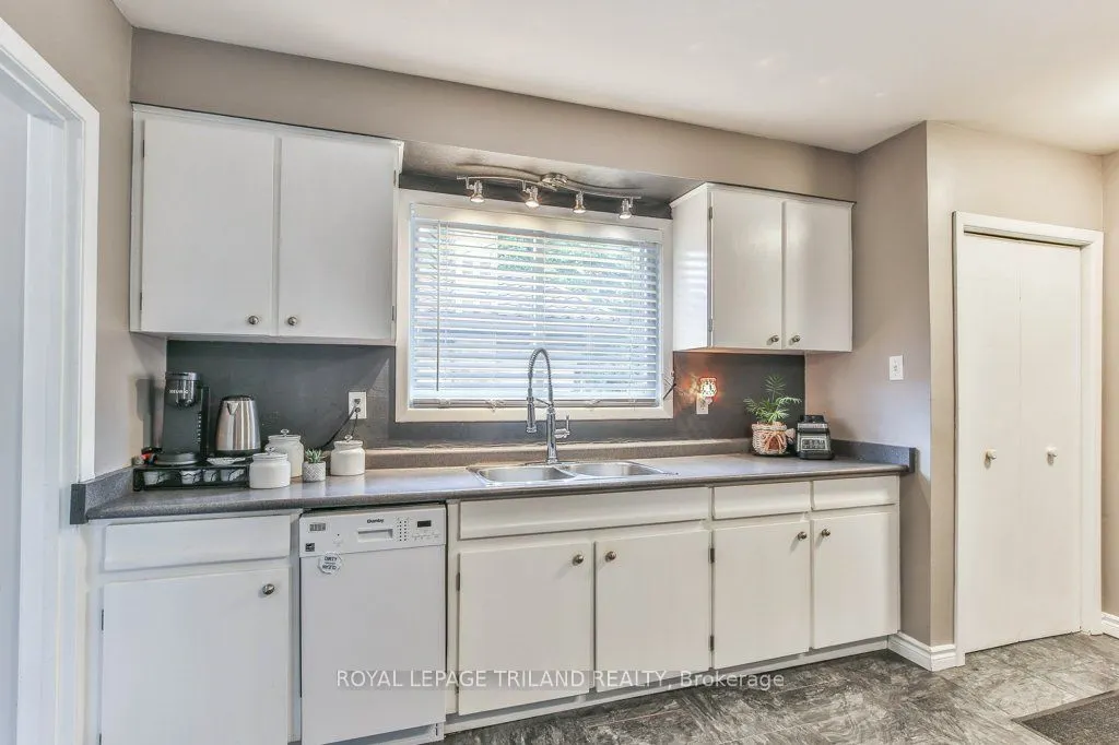 15 TALAVERA Crescent