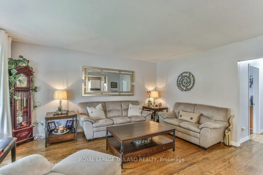 15 TALAVERA Crescent