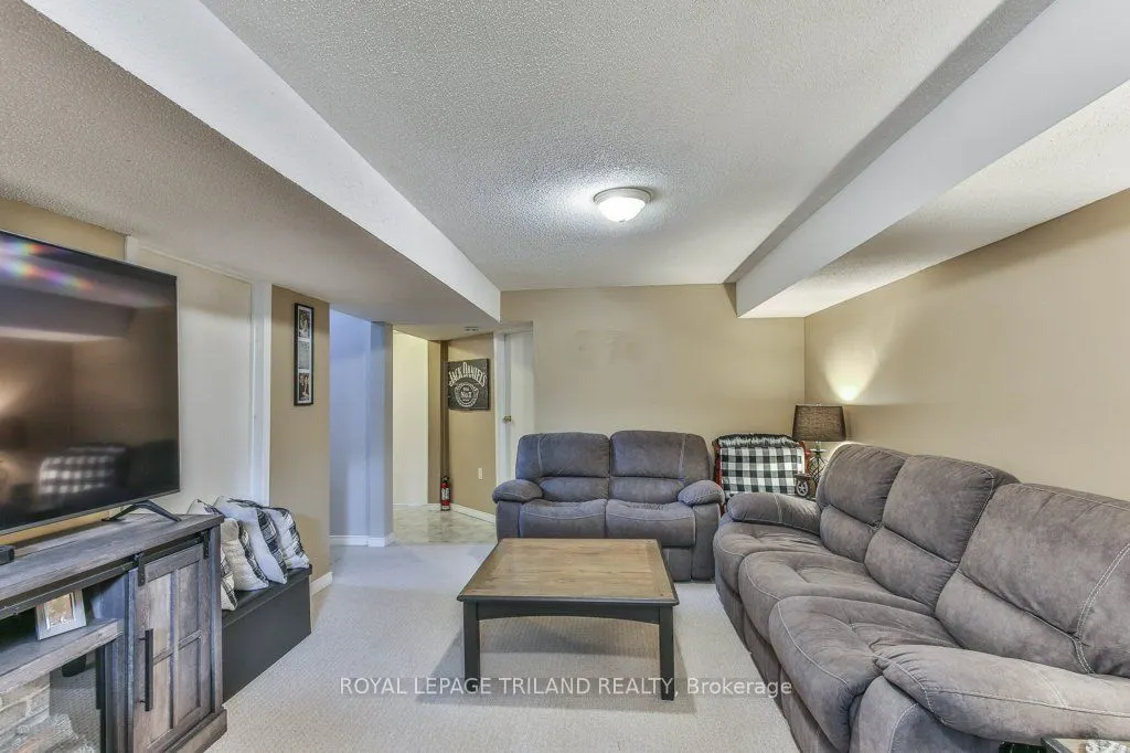 15 TALAVERA Crescent