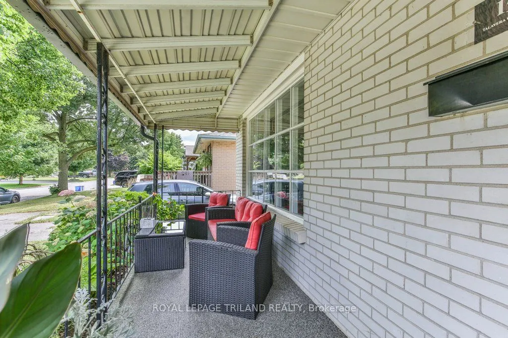 15 TALAVERA Crescent