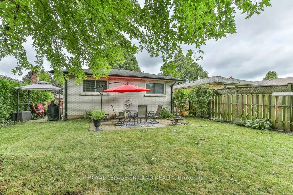 15 TALAVERA Crescent