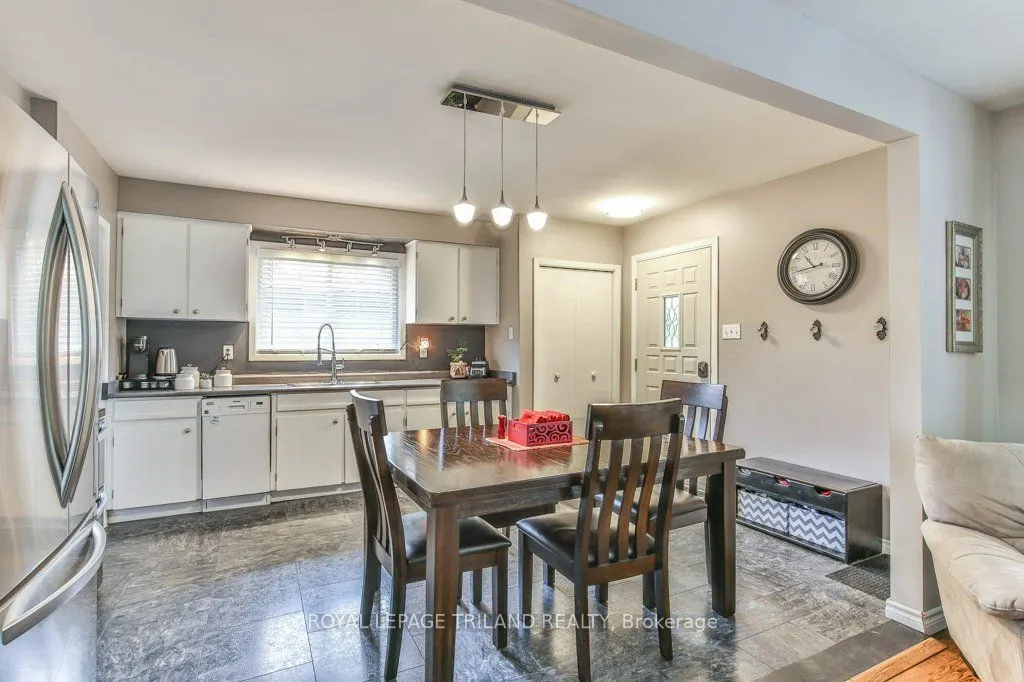 15 TALAVERA Crescent