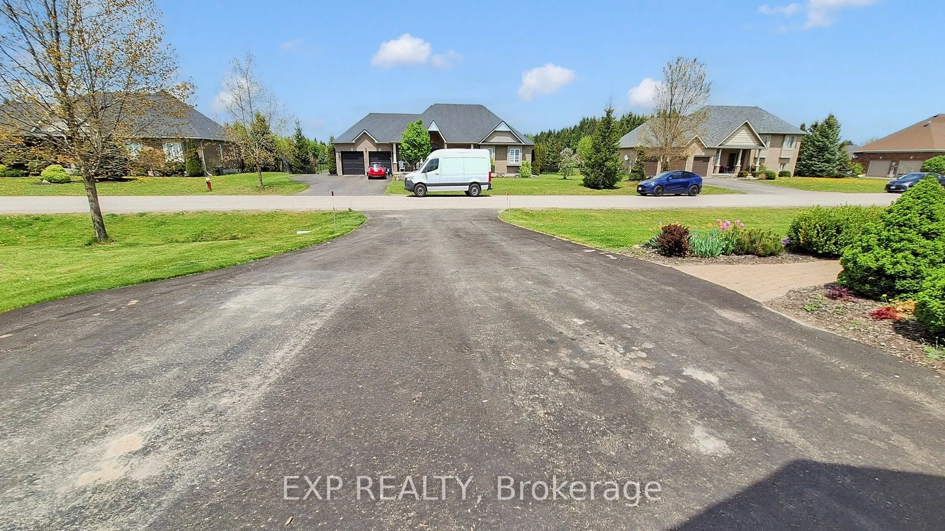 42 Somerville Crescent