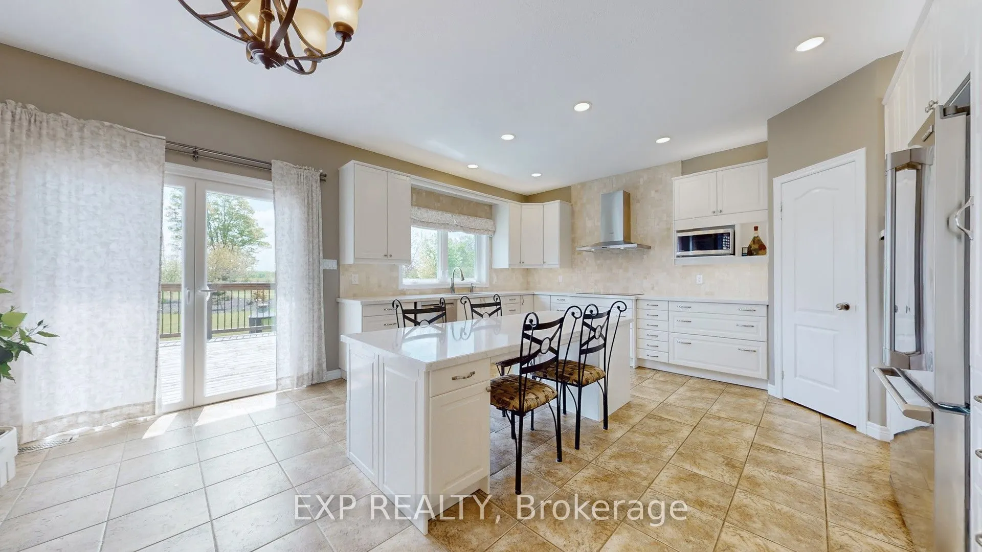 42 Somerville Crescent