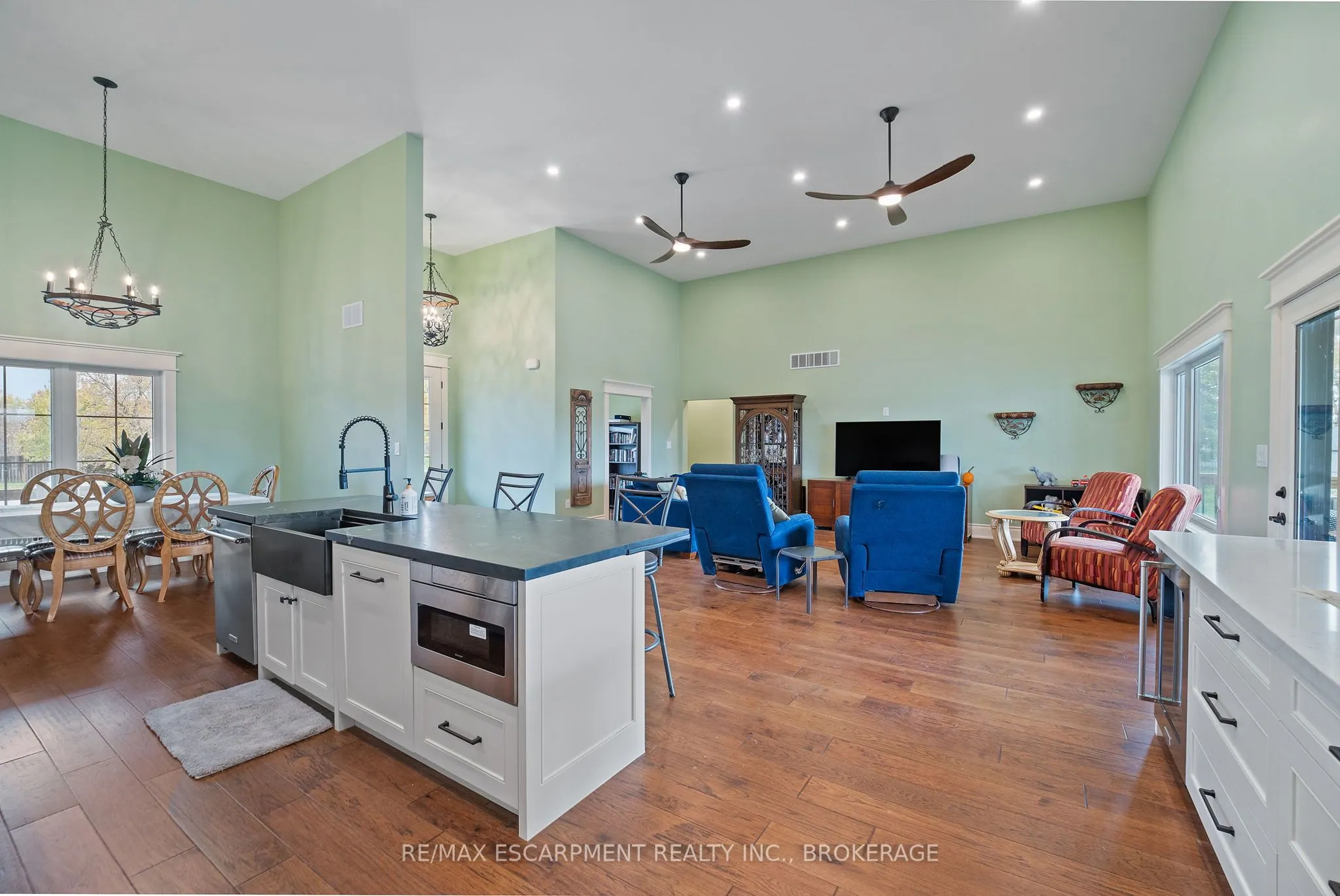 3809 Netherby Road