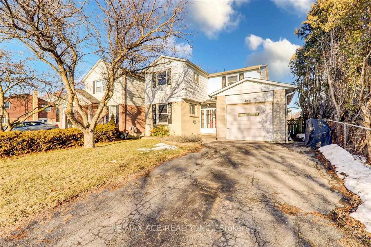60 Pochon Avenue