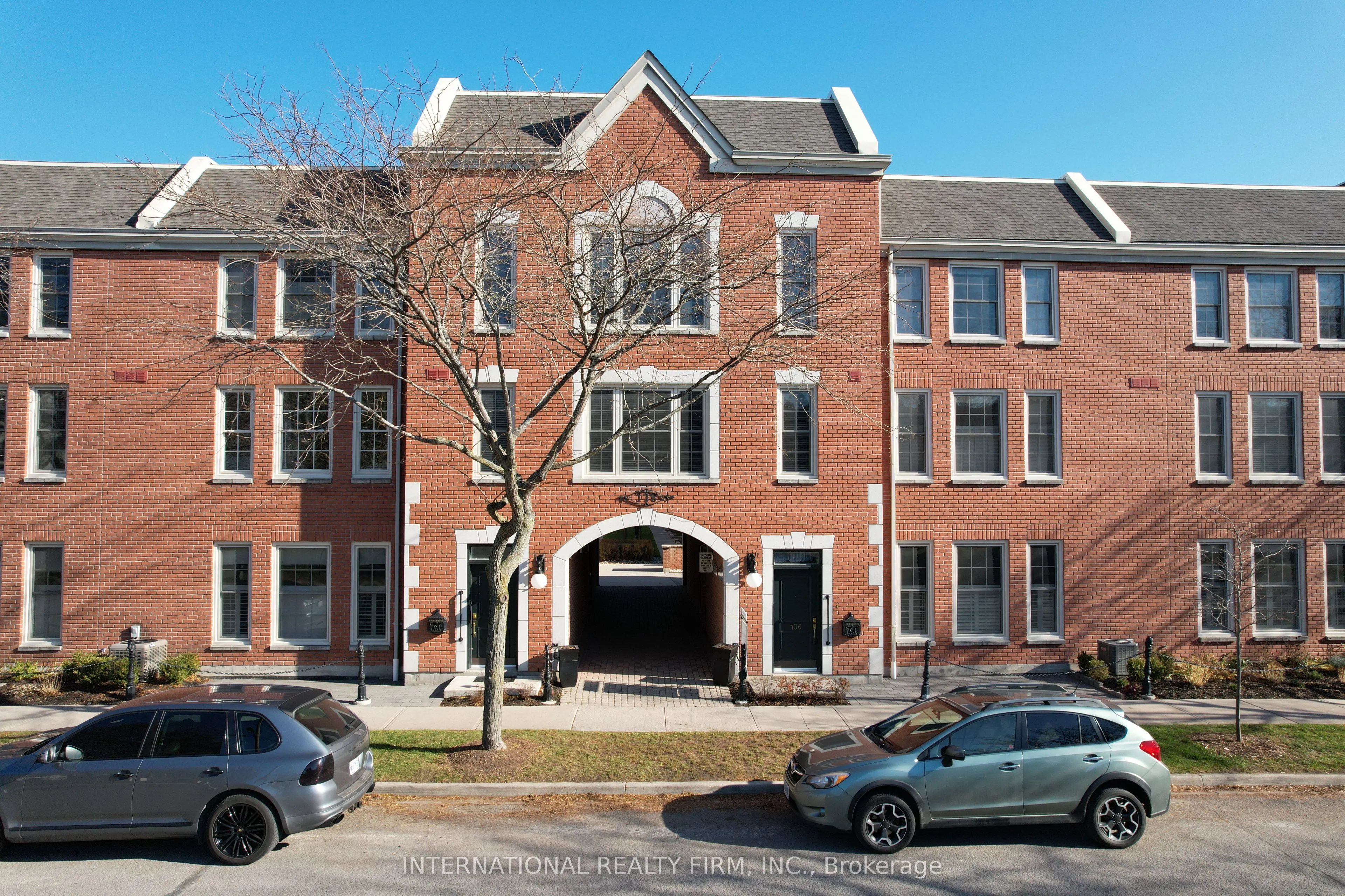 138 Hibernia Street #203