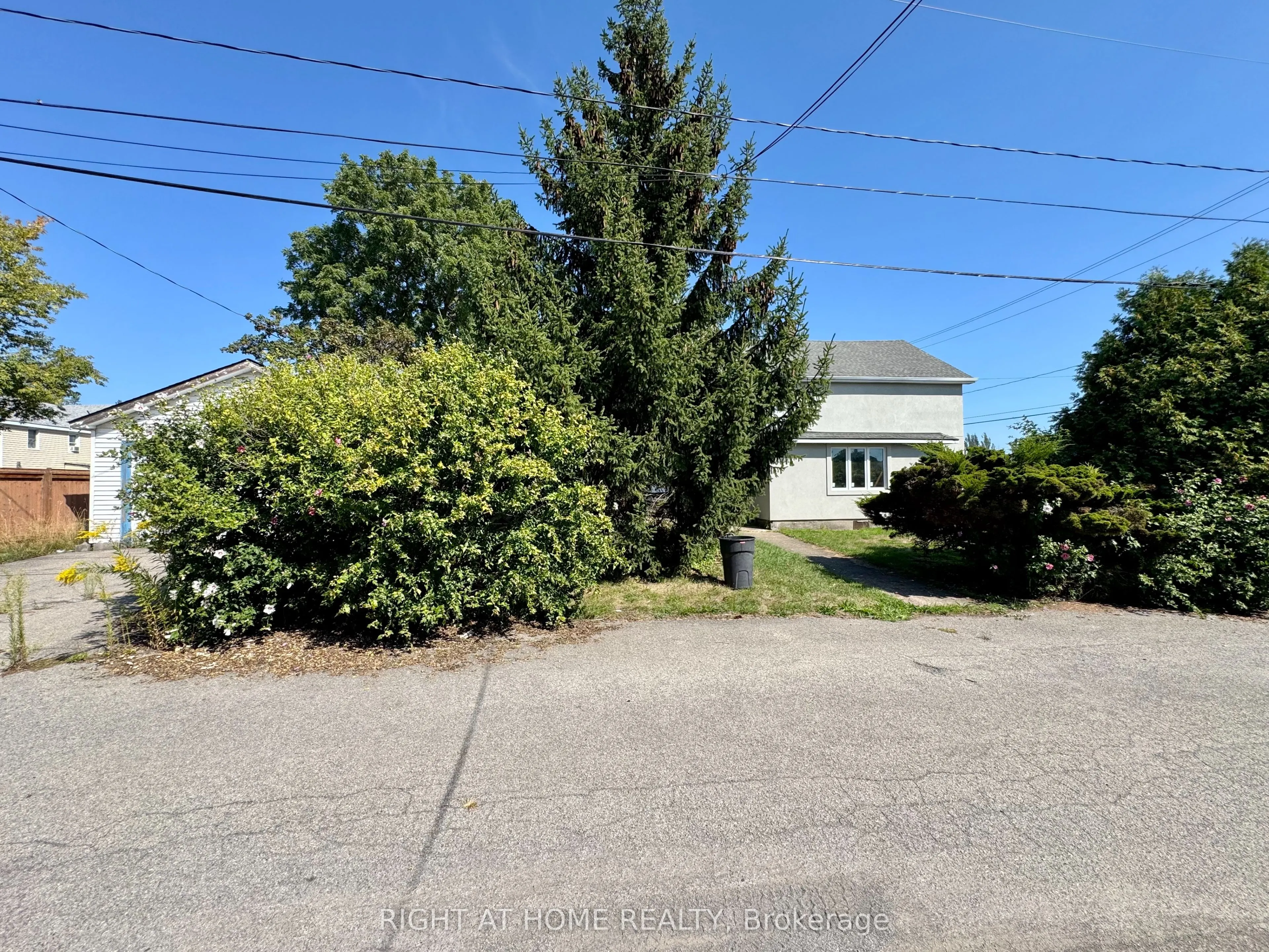 144 Waterloo Street