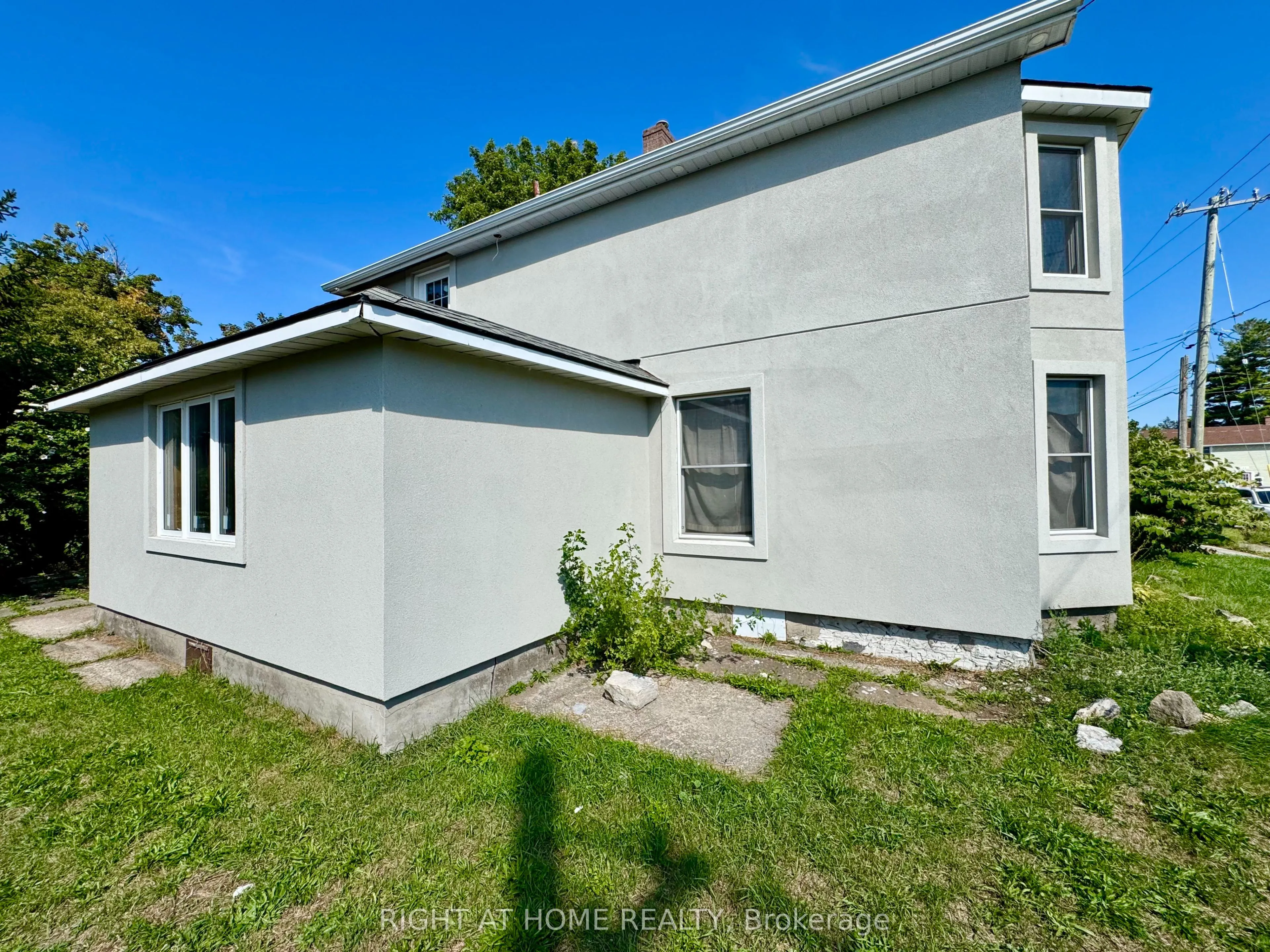 144 Waterloo Street
