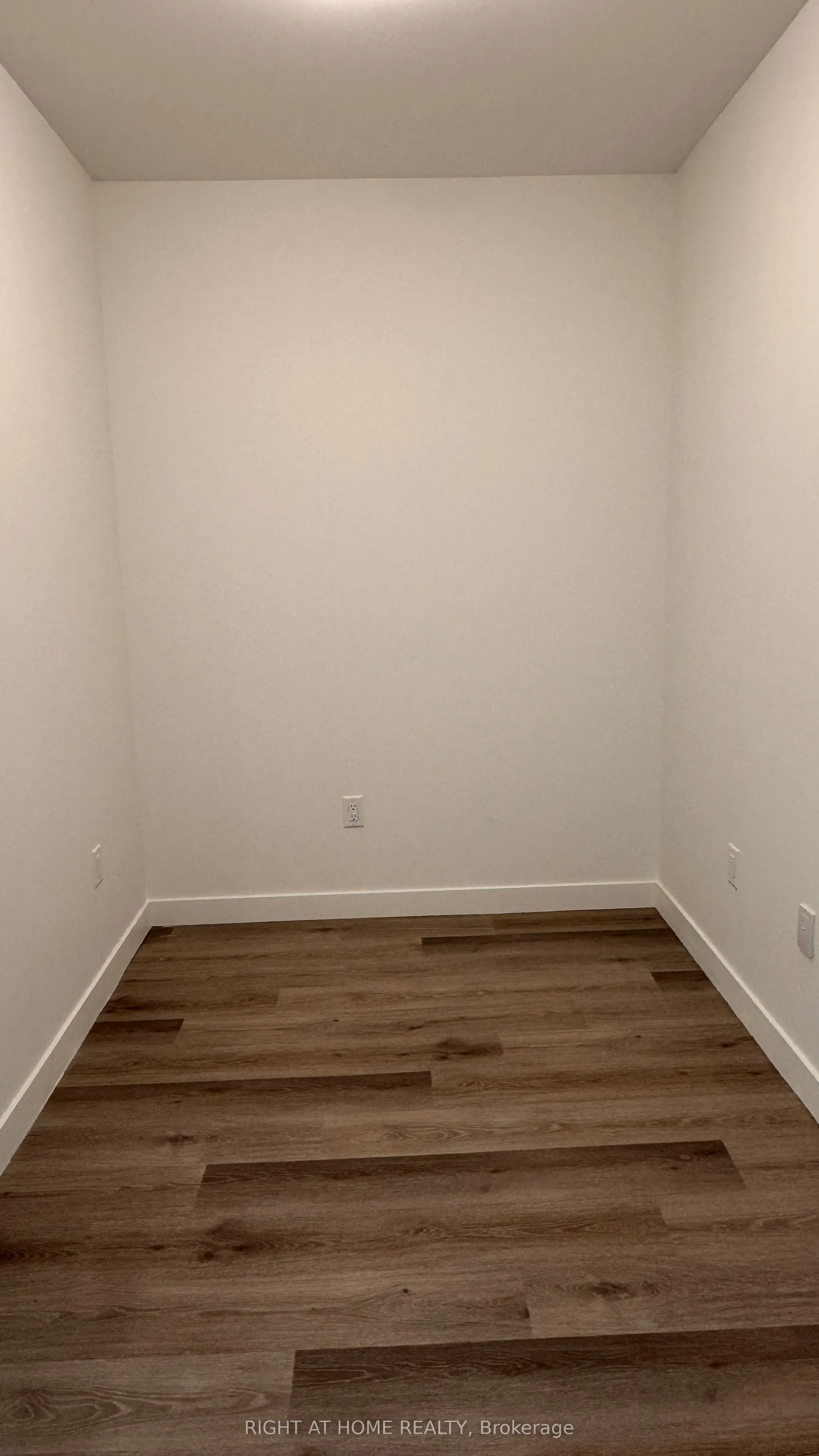 461 Green Road #427