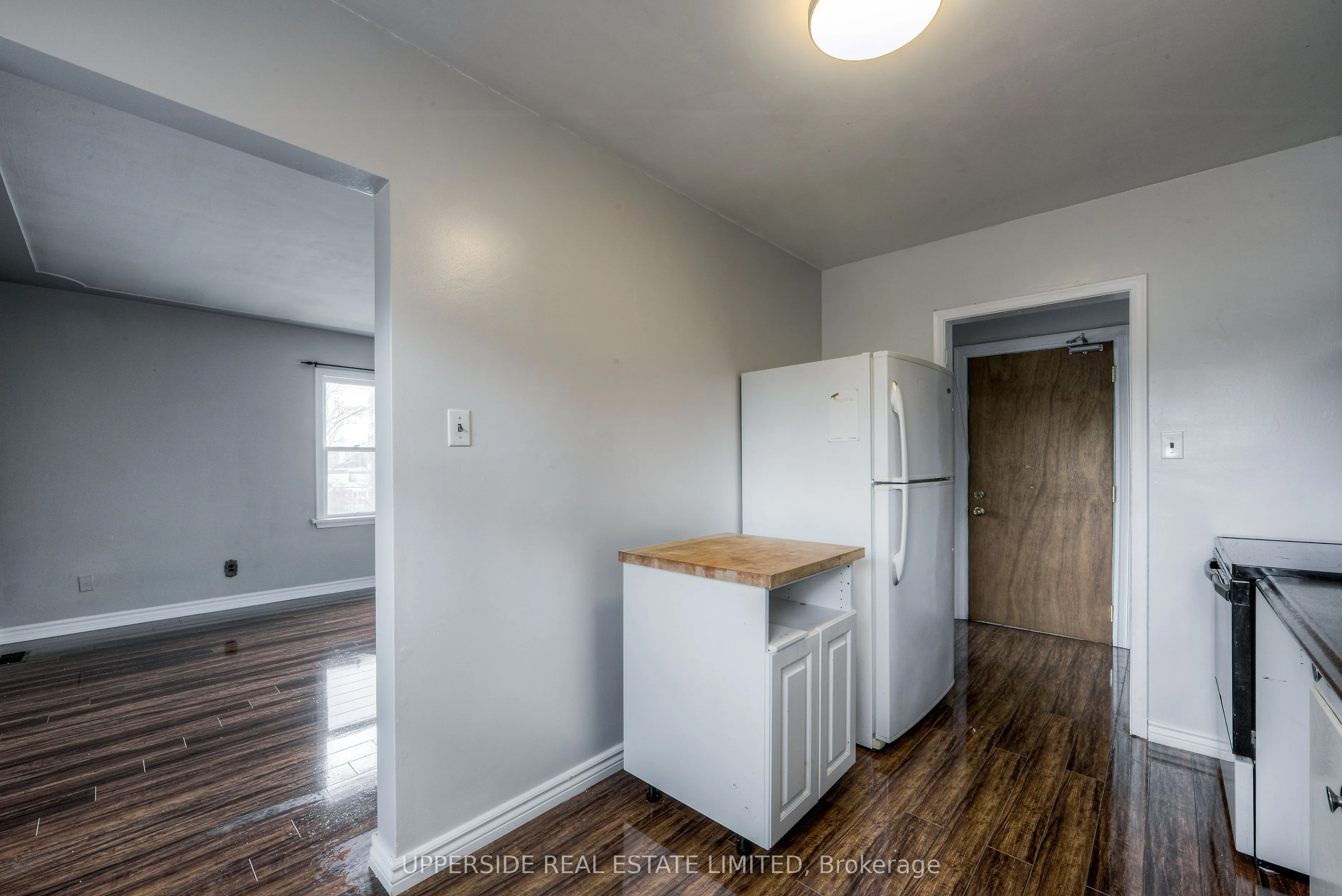 7 Balmoral Drive #3