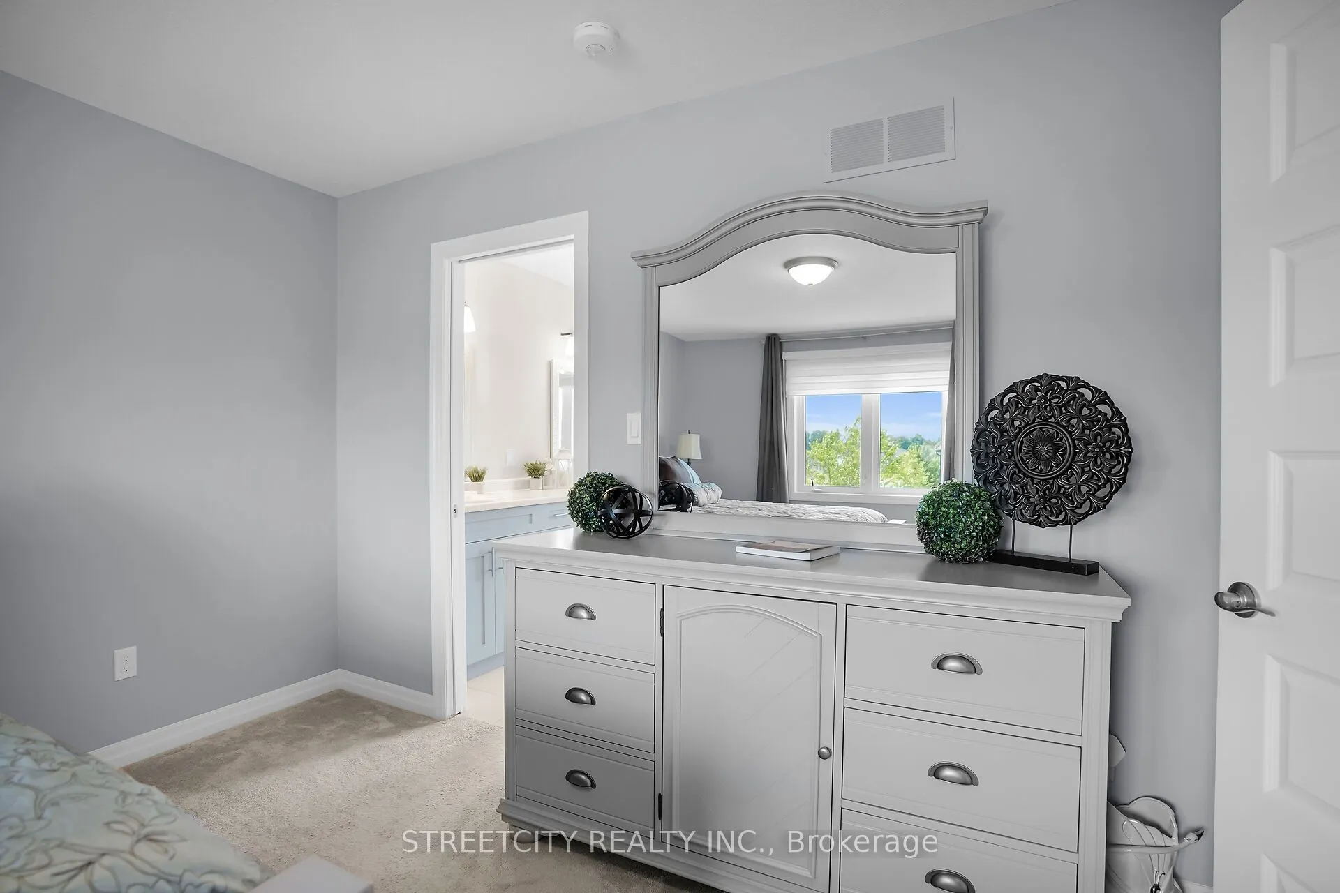 102 Timberwalk Trail