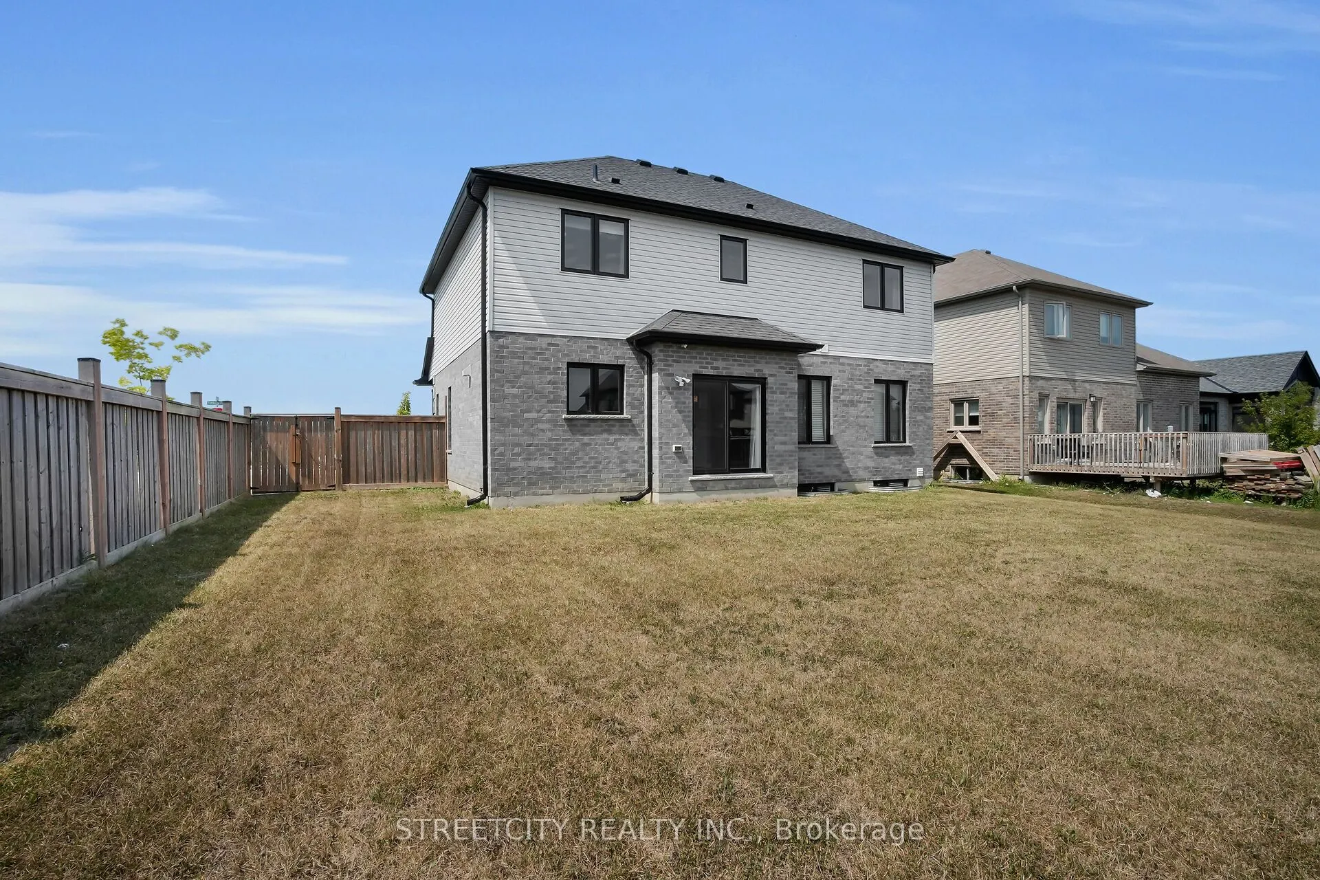 102 Timberwalk Trail