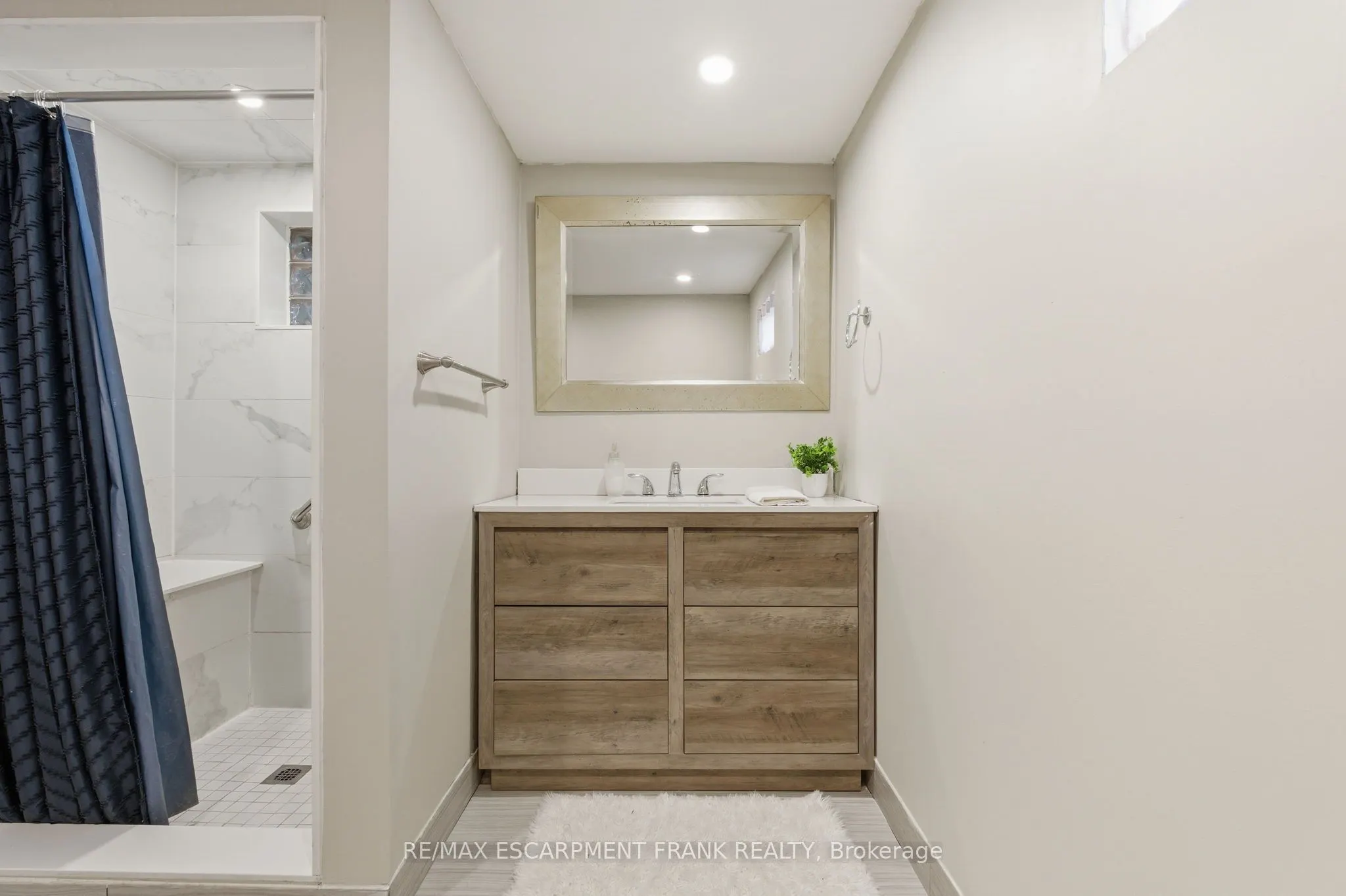 352 East 28th Street