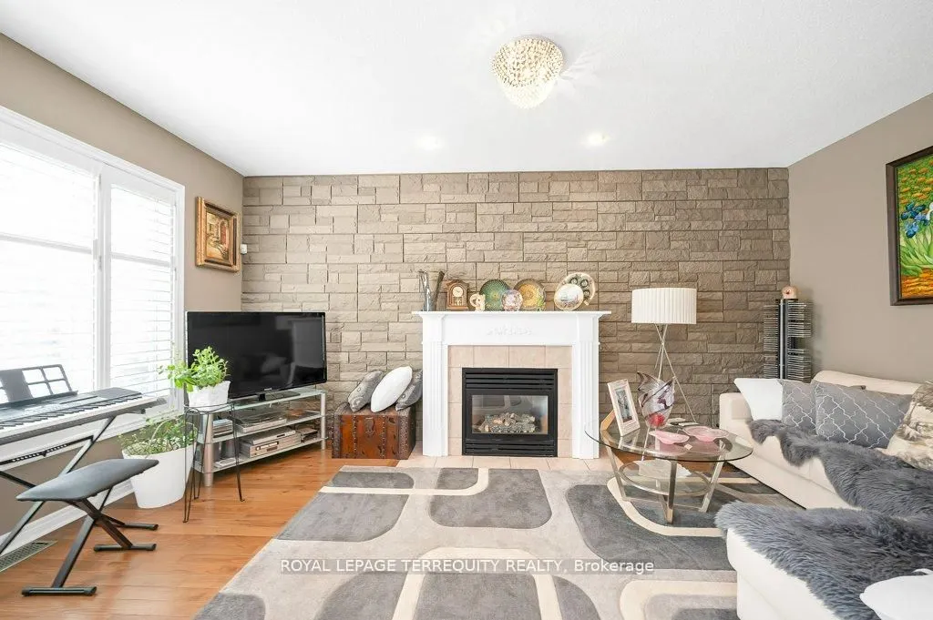15 Armour Crescent