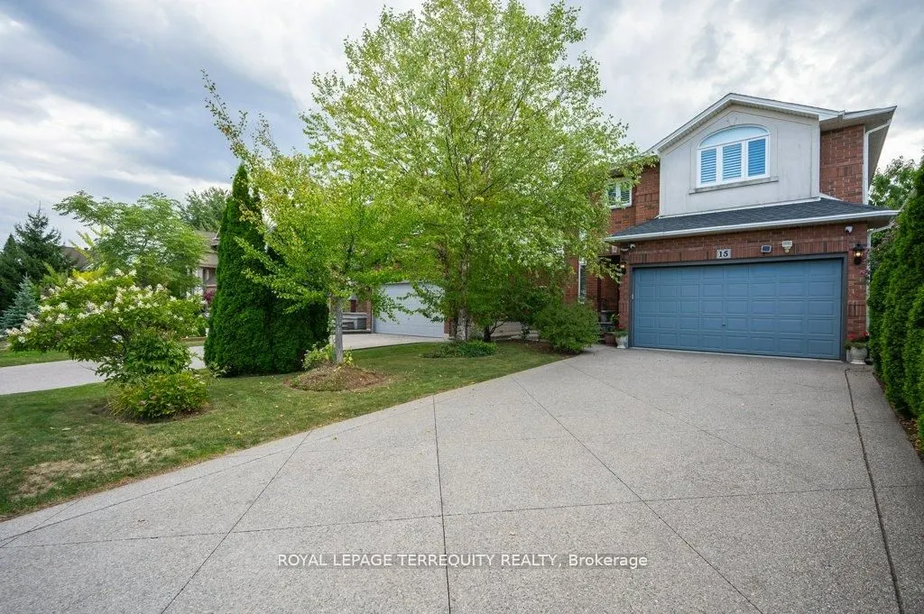 15 Armour Crescent