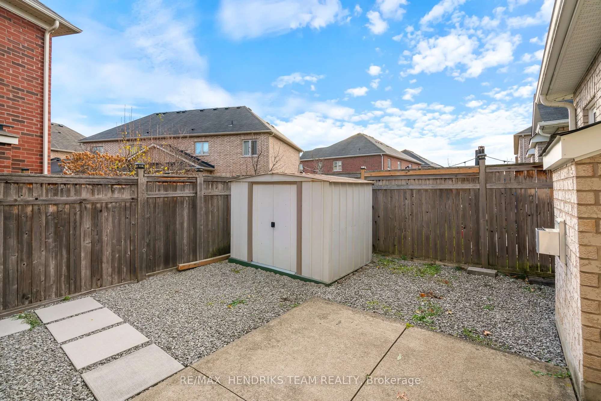 11 Keith Crescent