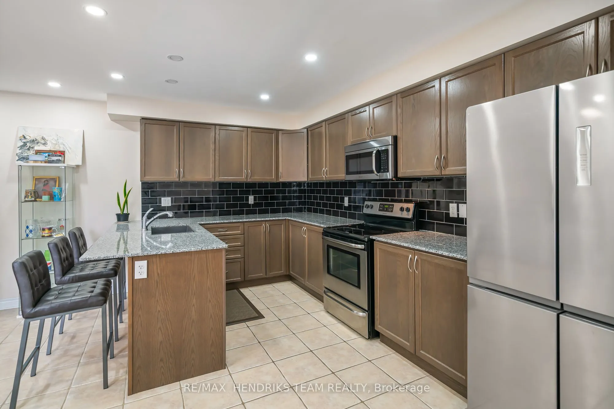 11 Keith Crescent