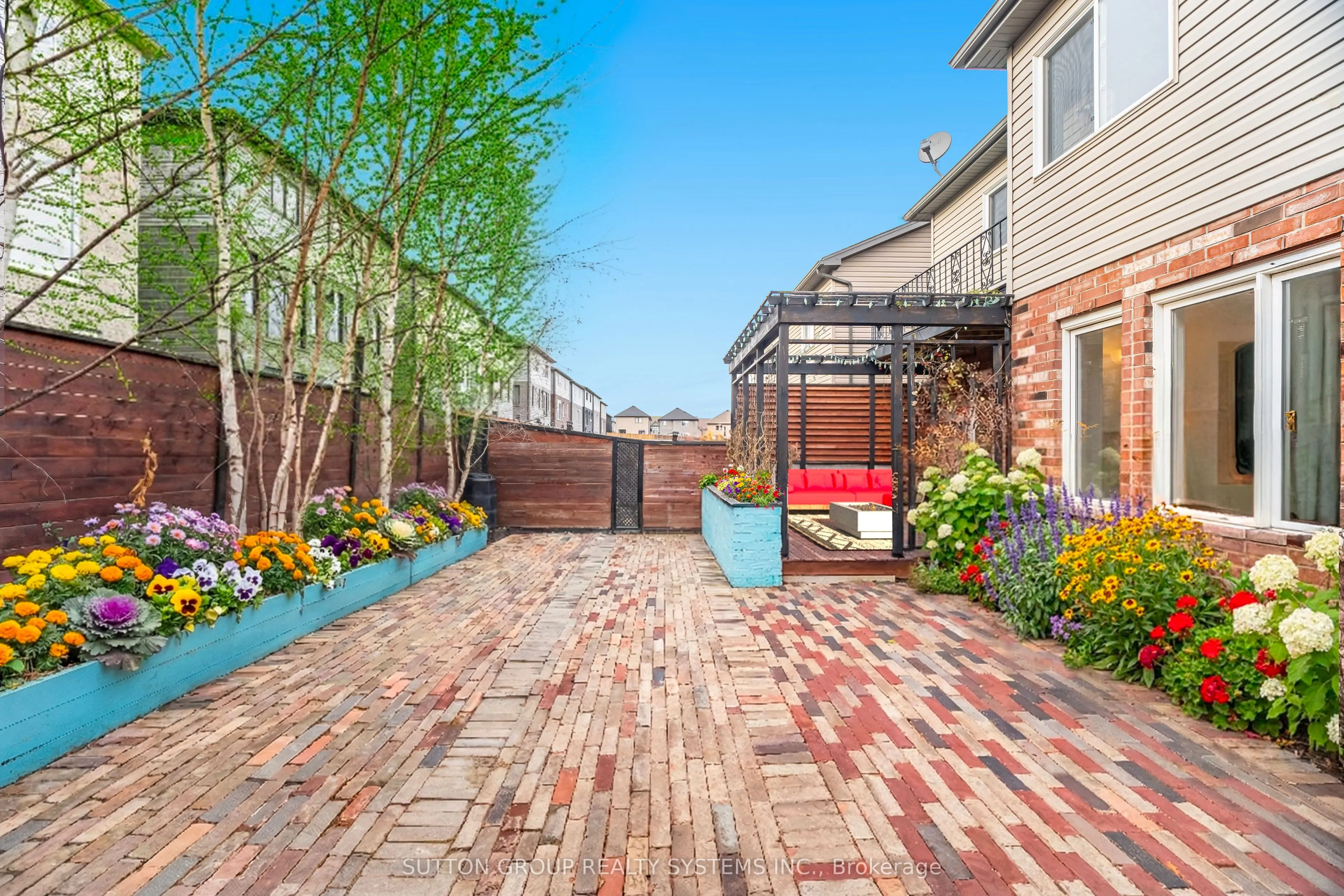 565 Sundew Drive