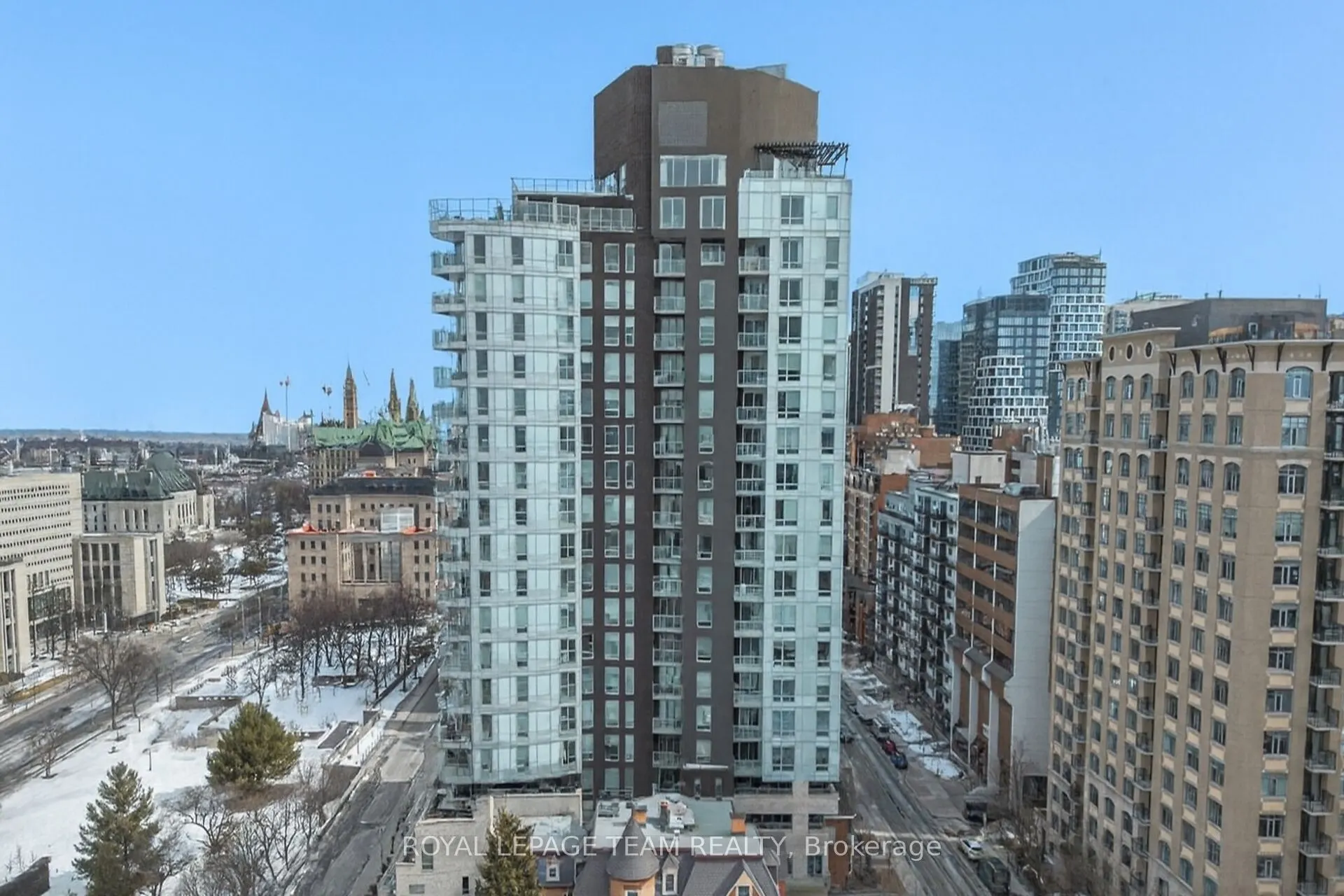 428 Sparks Street #701