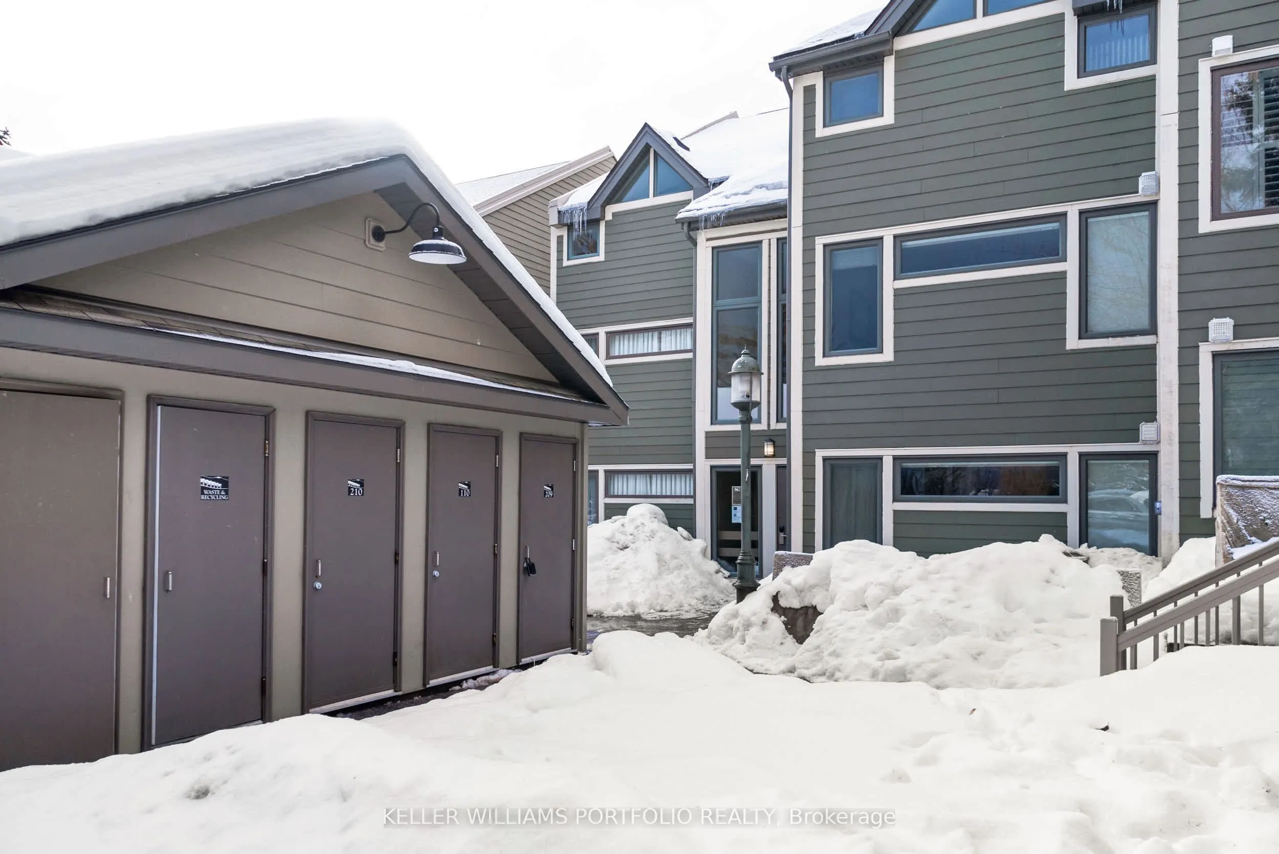 796404 Grey 19 Road #107