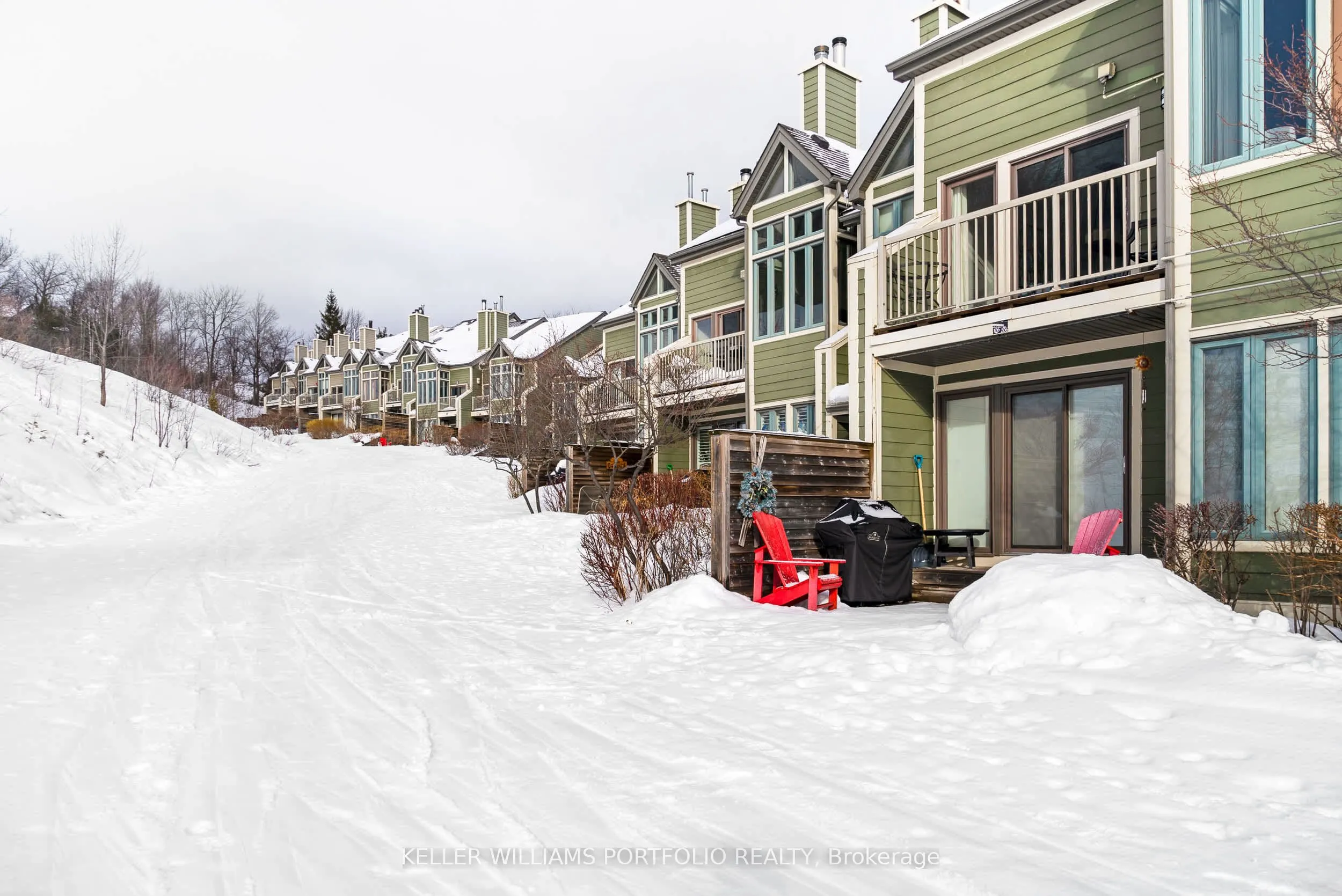 796404 Grey 19 Road #107