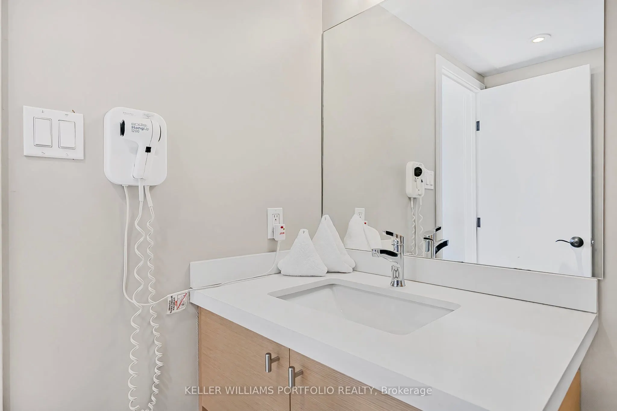 796404 Grey 19 Road #107