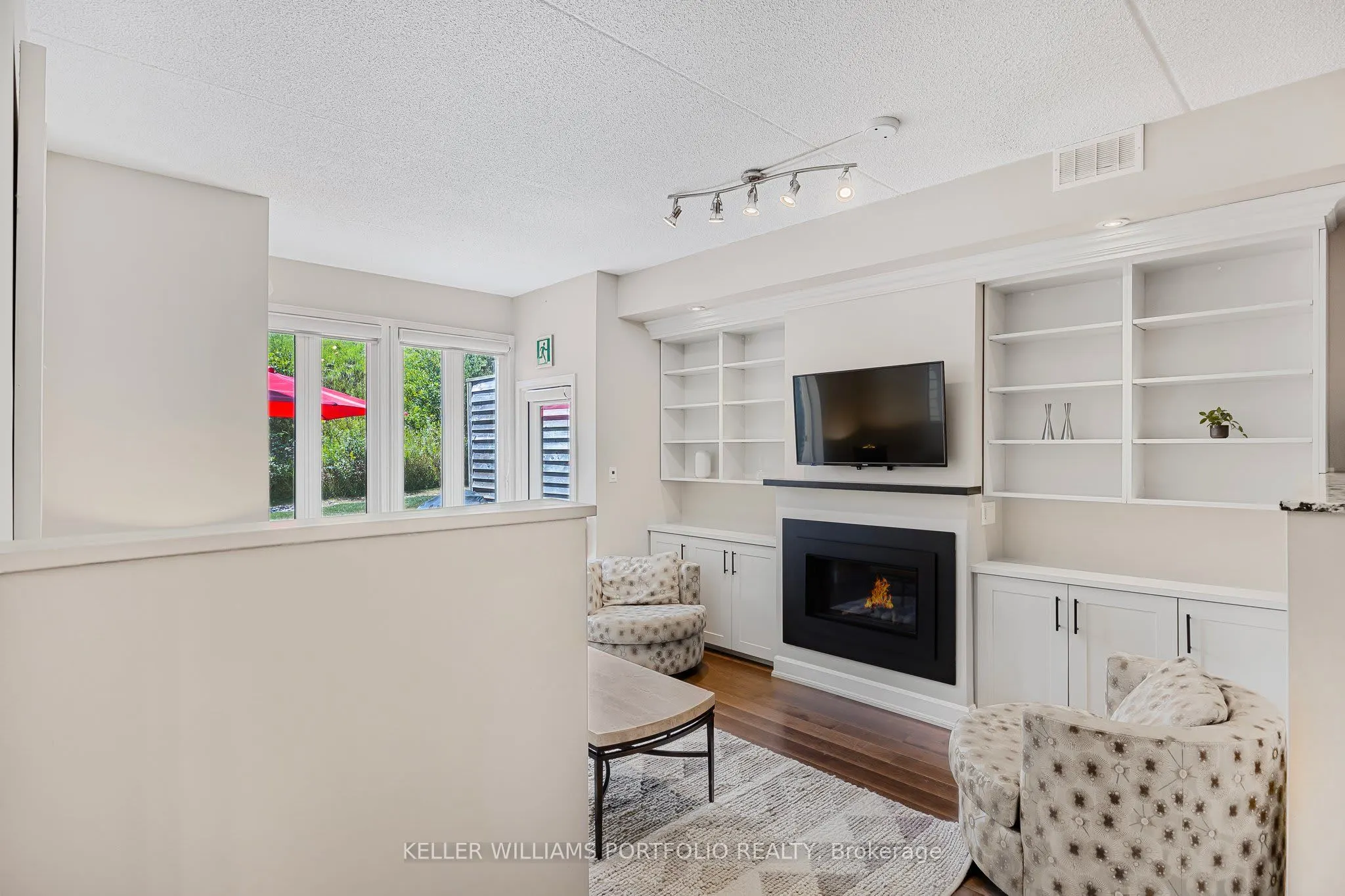 796404 Grey 19 Road #107