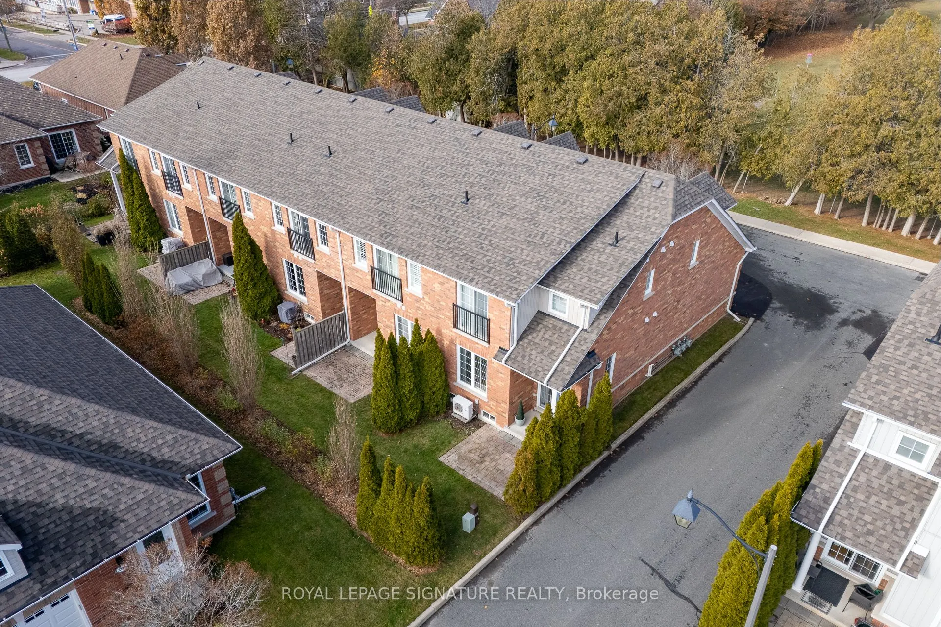 300 D'arcy Street #106