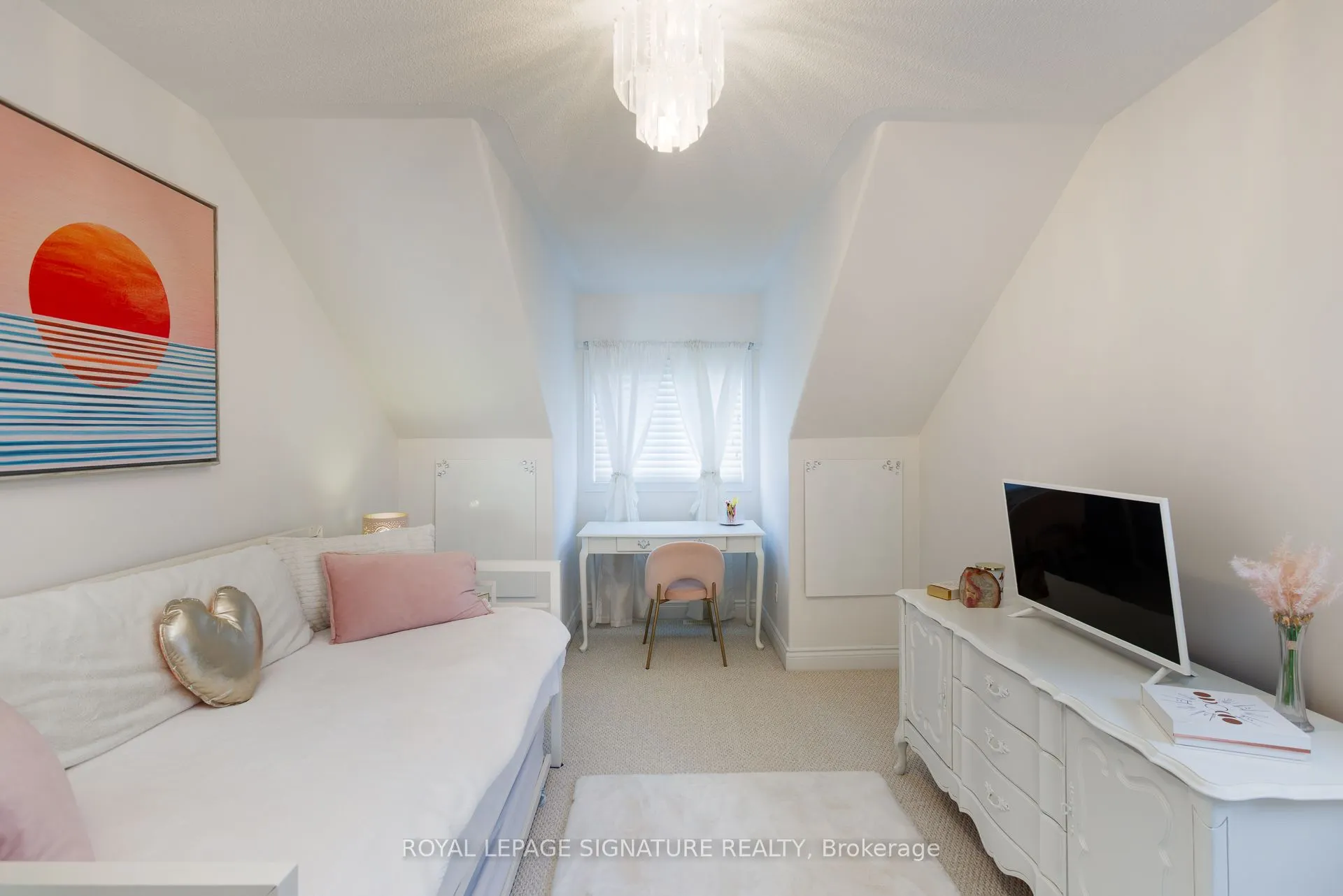 300 D'arcy Street #106