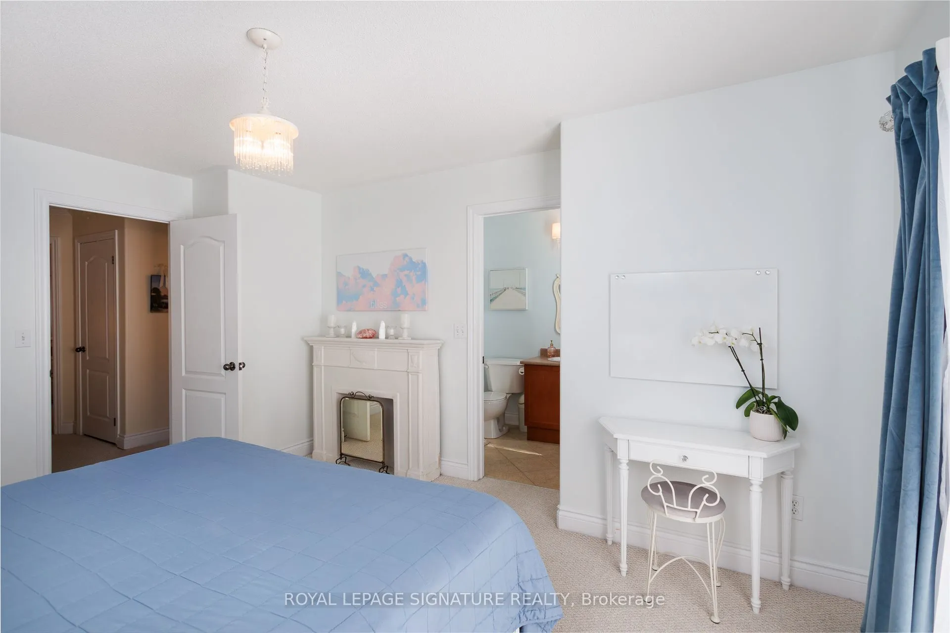 300 D'arcy Street #106