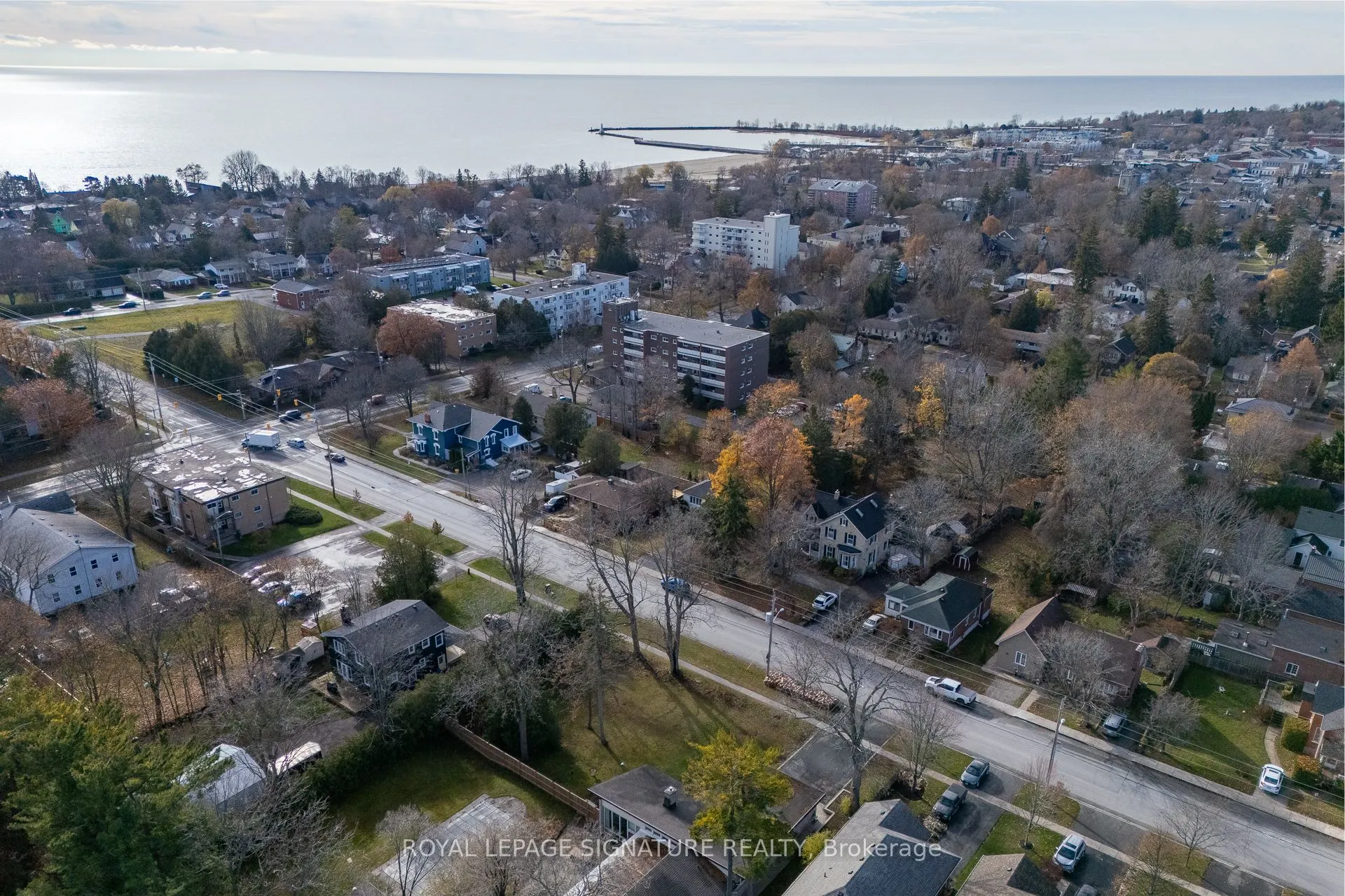 300 D'arcy Street #106