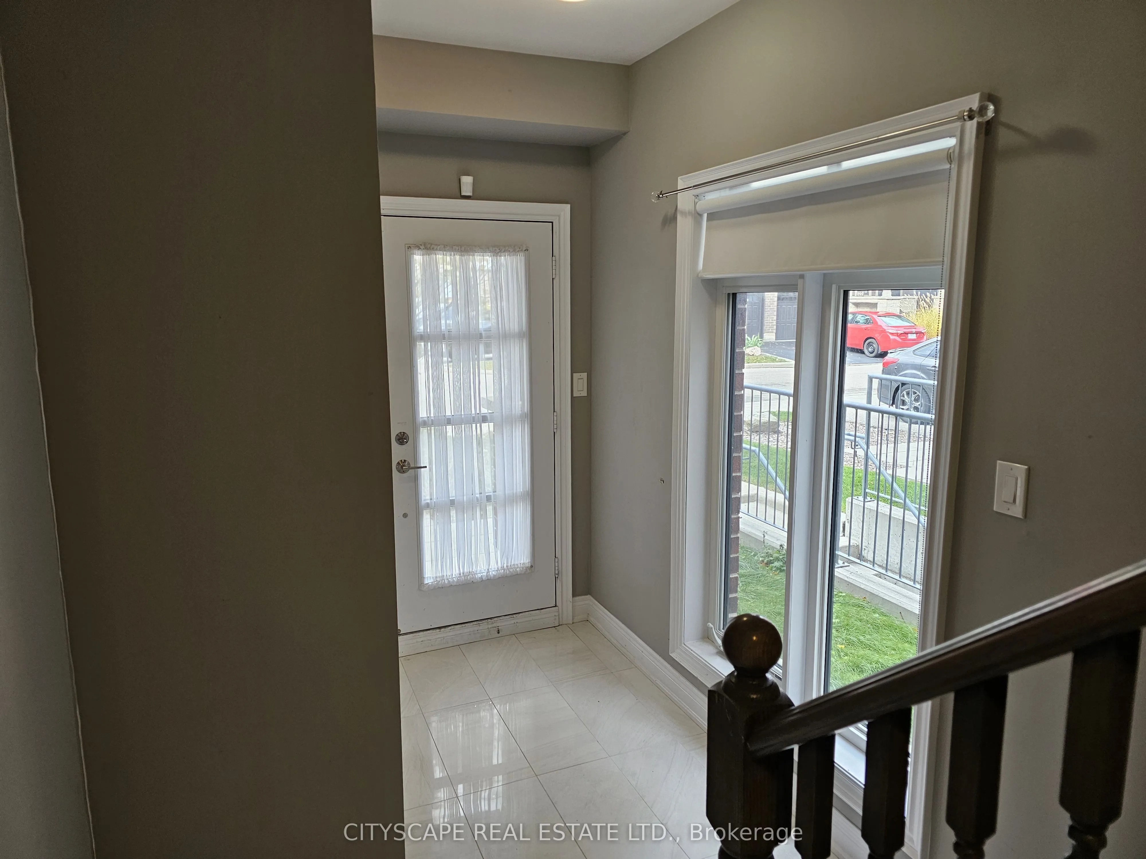 16 Waterview Lane