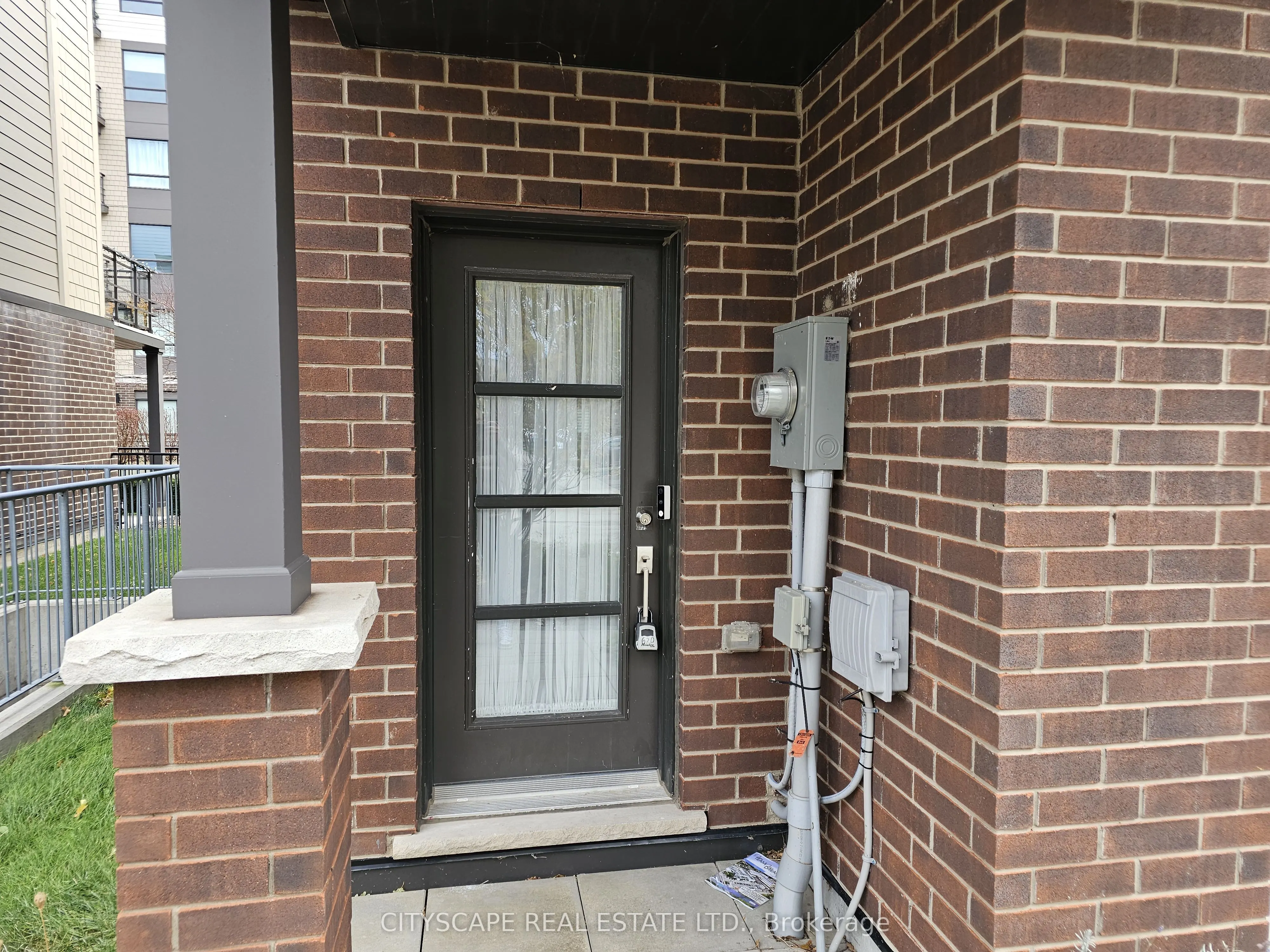 16 Waterview Lane