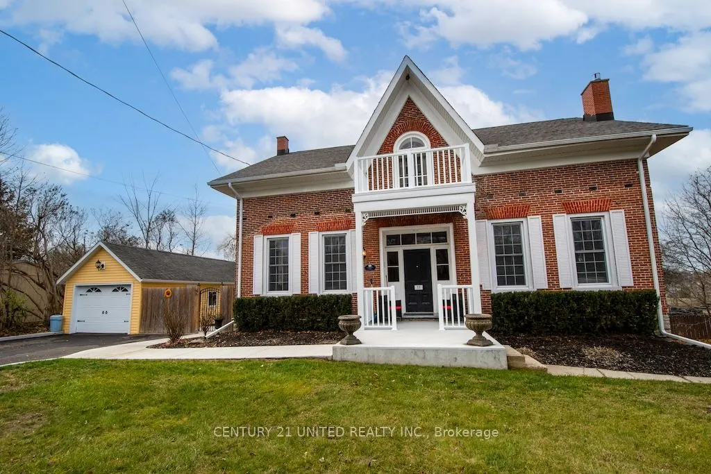 33 Bridge Street S