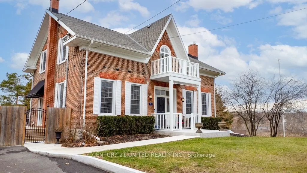 33 Bridge Street S