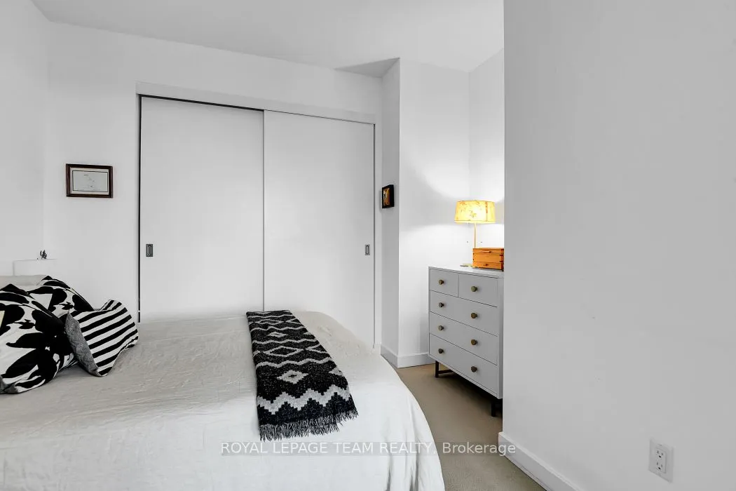 201 Parkdale Avenue #408