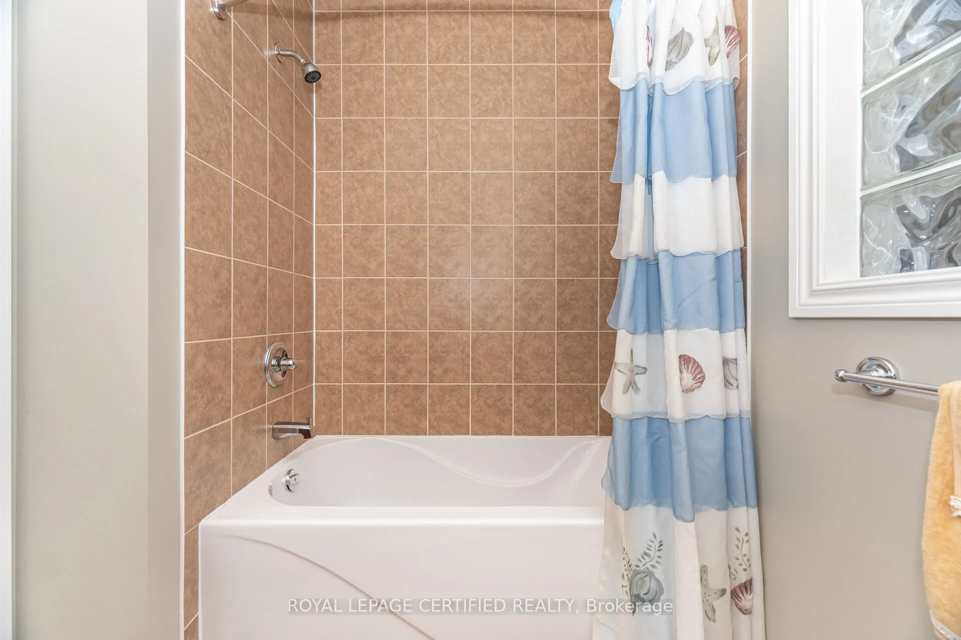 200 Kingfisher Drive #158