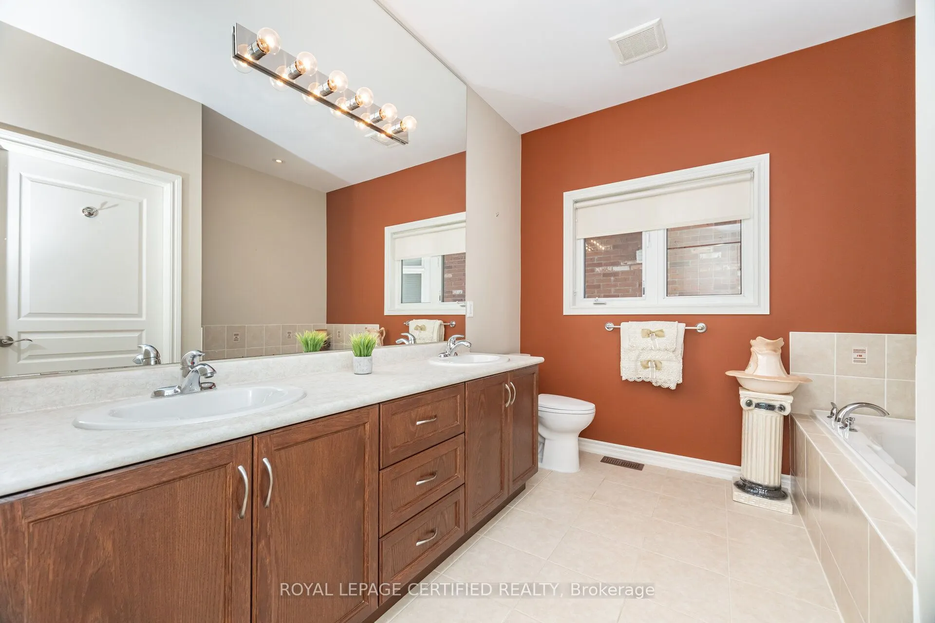 200 Kingfisher Drive #158