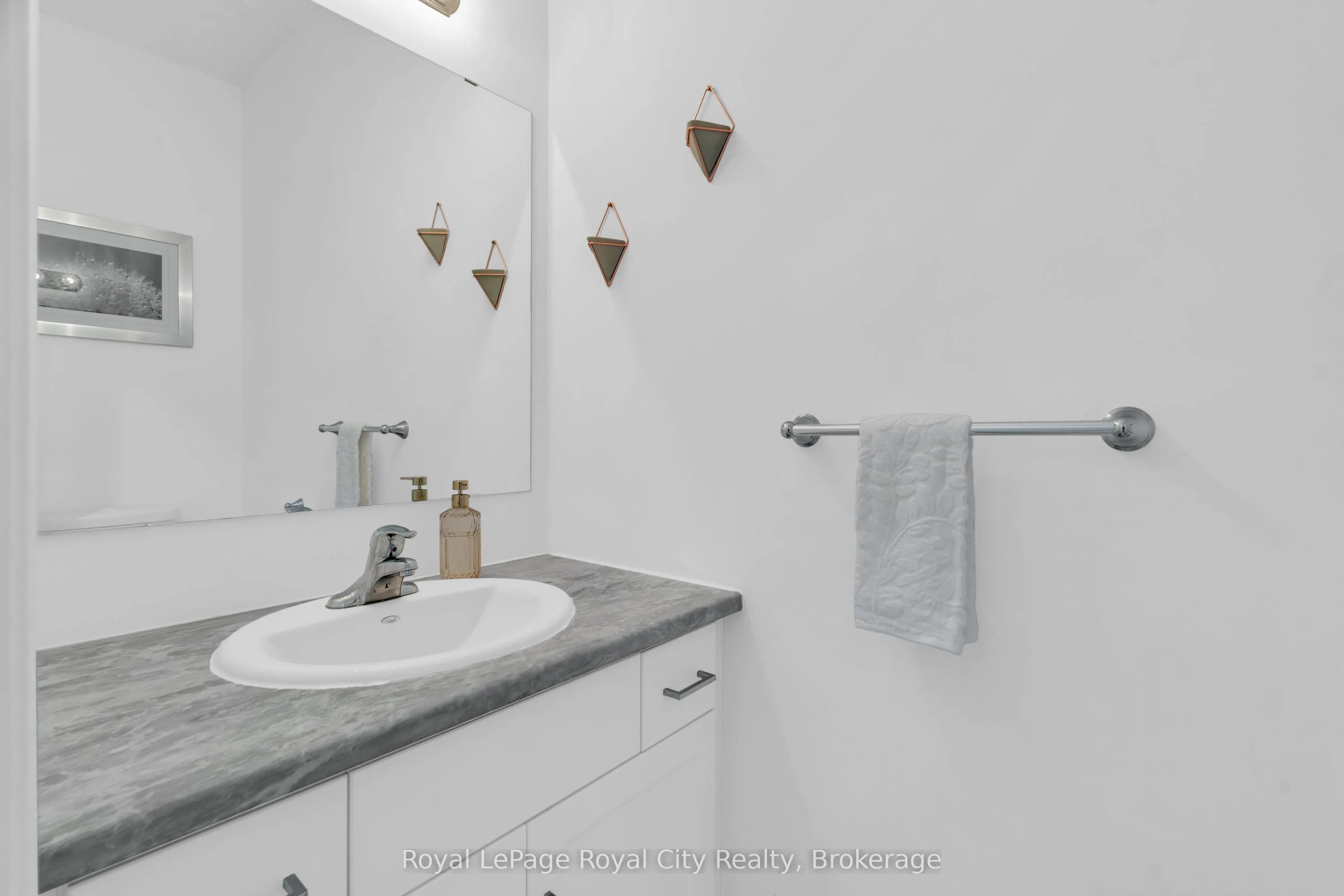 269 Watson Parkway N #7