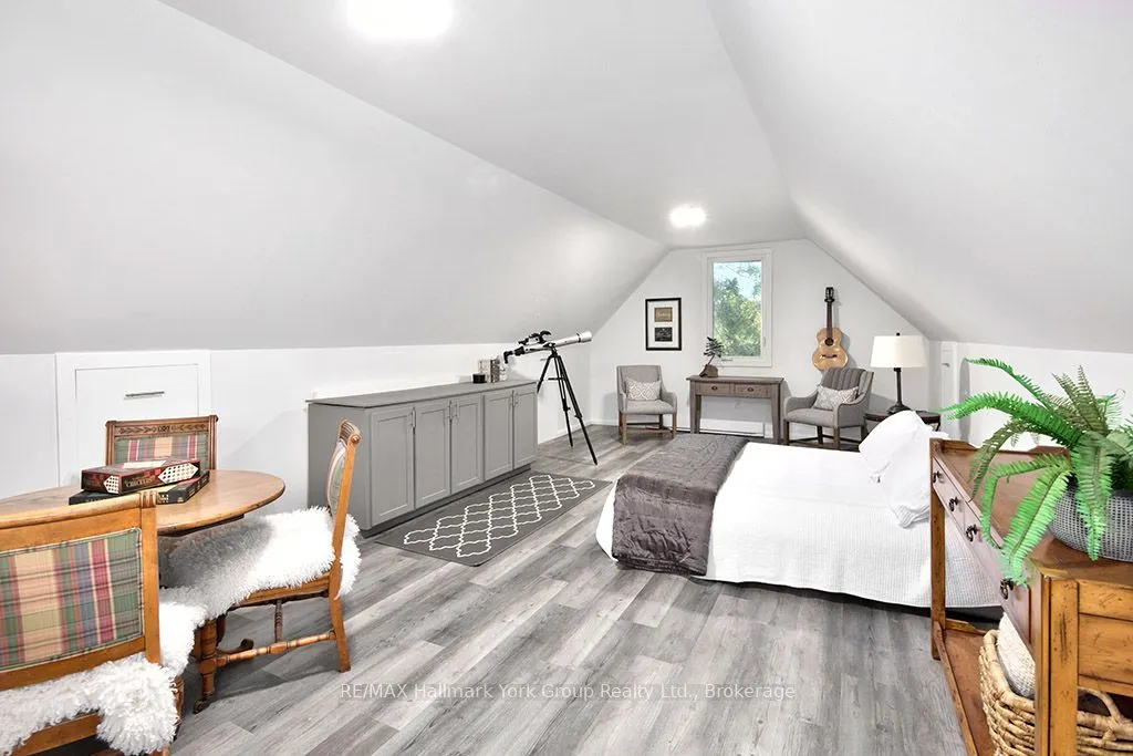 125 Mountain Road