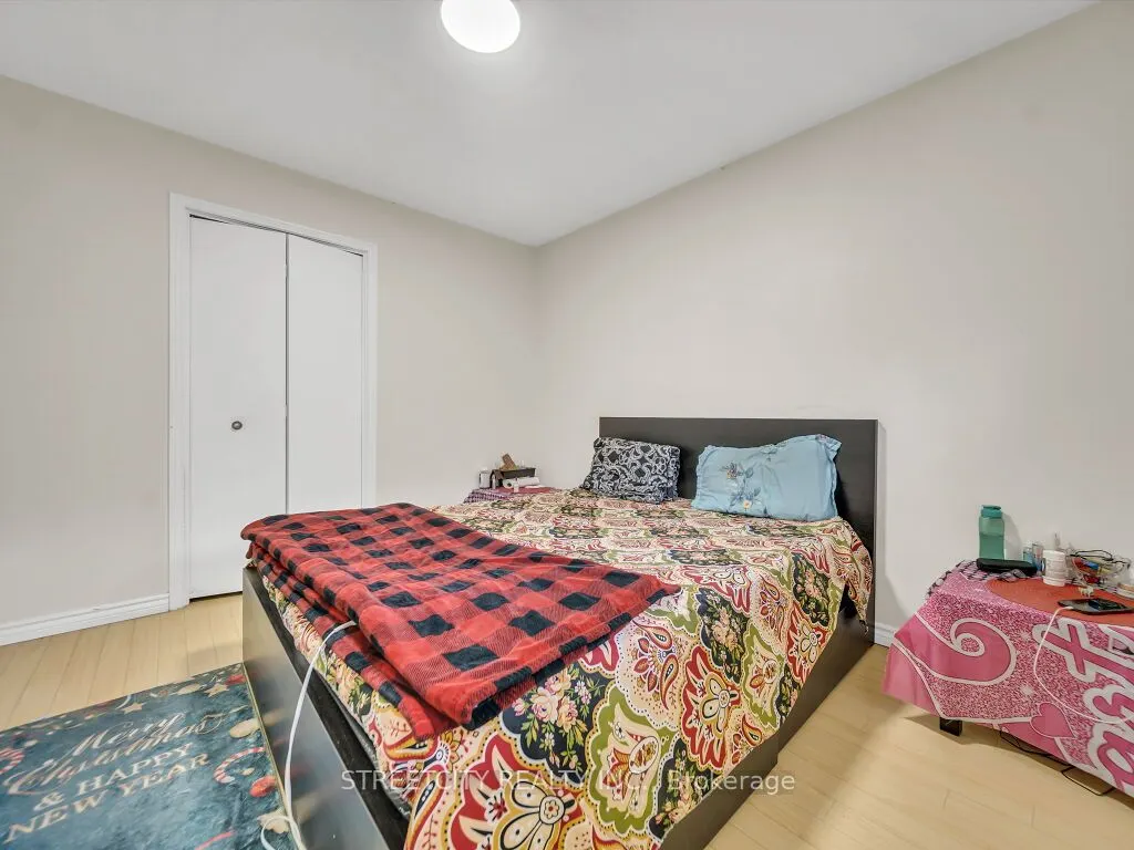 125 Stonyburn Crescent