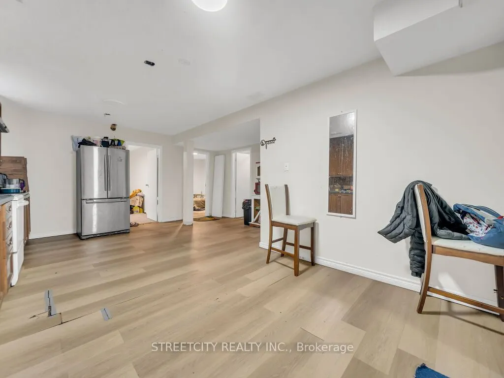 125 Stonyburn Crescent