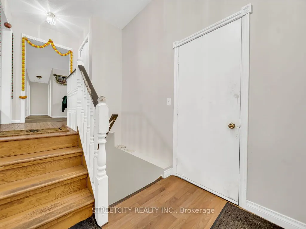 125 Stonyburn Crescent